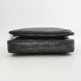 Louis Vuitton(LV) Trio Messenger Bag Reverse Monogram Eclipse Canvas — thumbnail 6