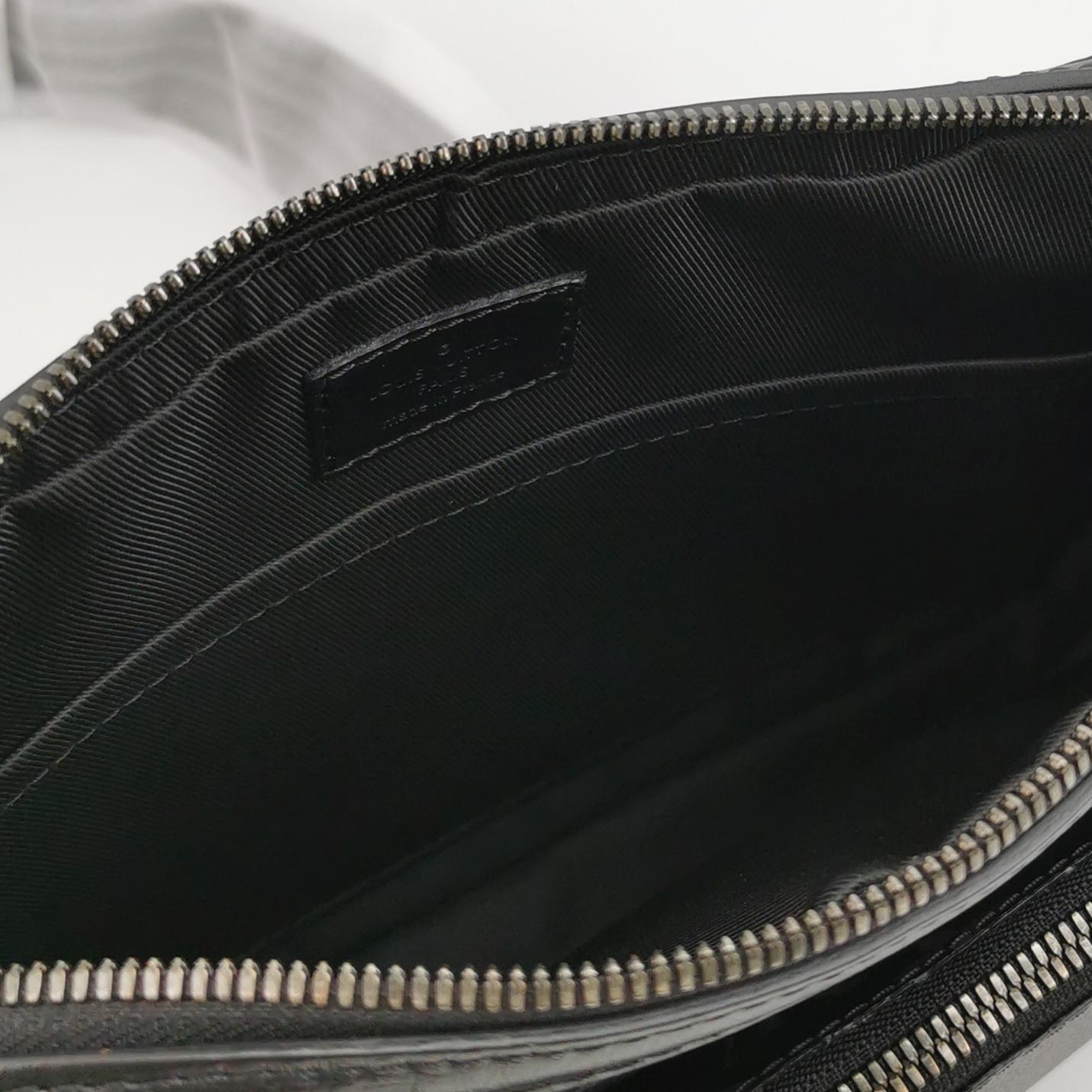 Louis Vuitton(LV) Trio Messenger Bag Reverse Monogram Eclipse Canvas — photo 9 of 24