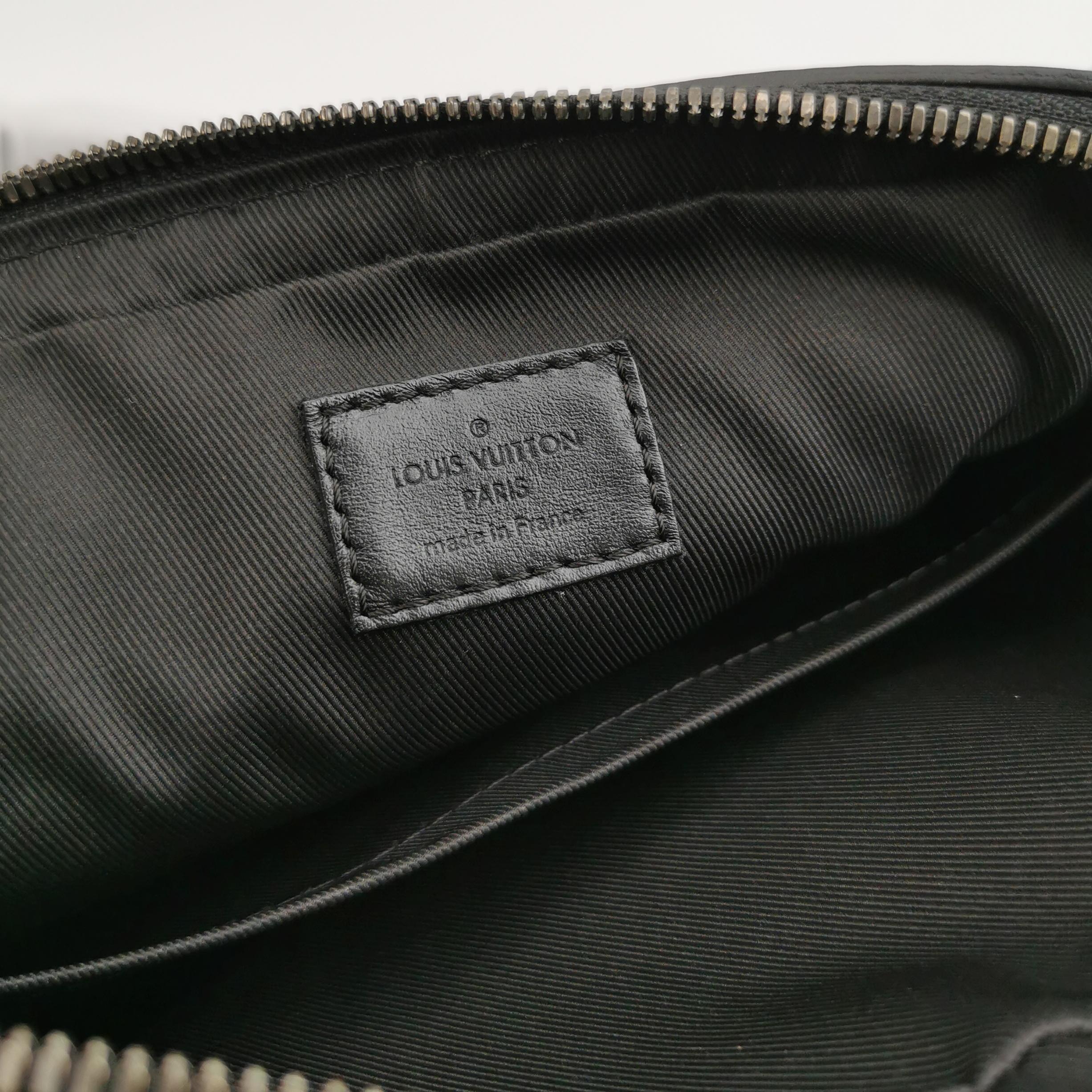 Louis Vuitton(LV) Trio Messenger Bag Reverse Monogram Eclipse Canvas — photo 10 of 24