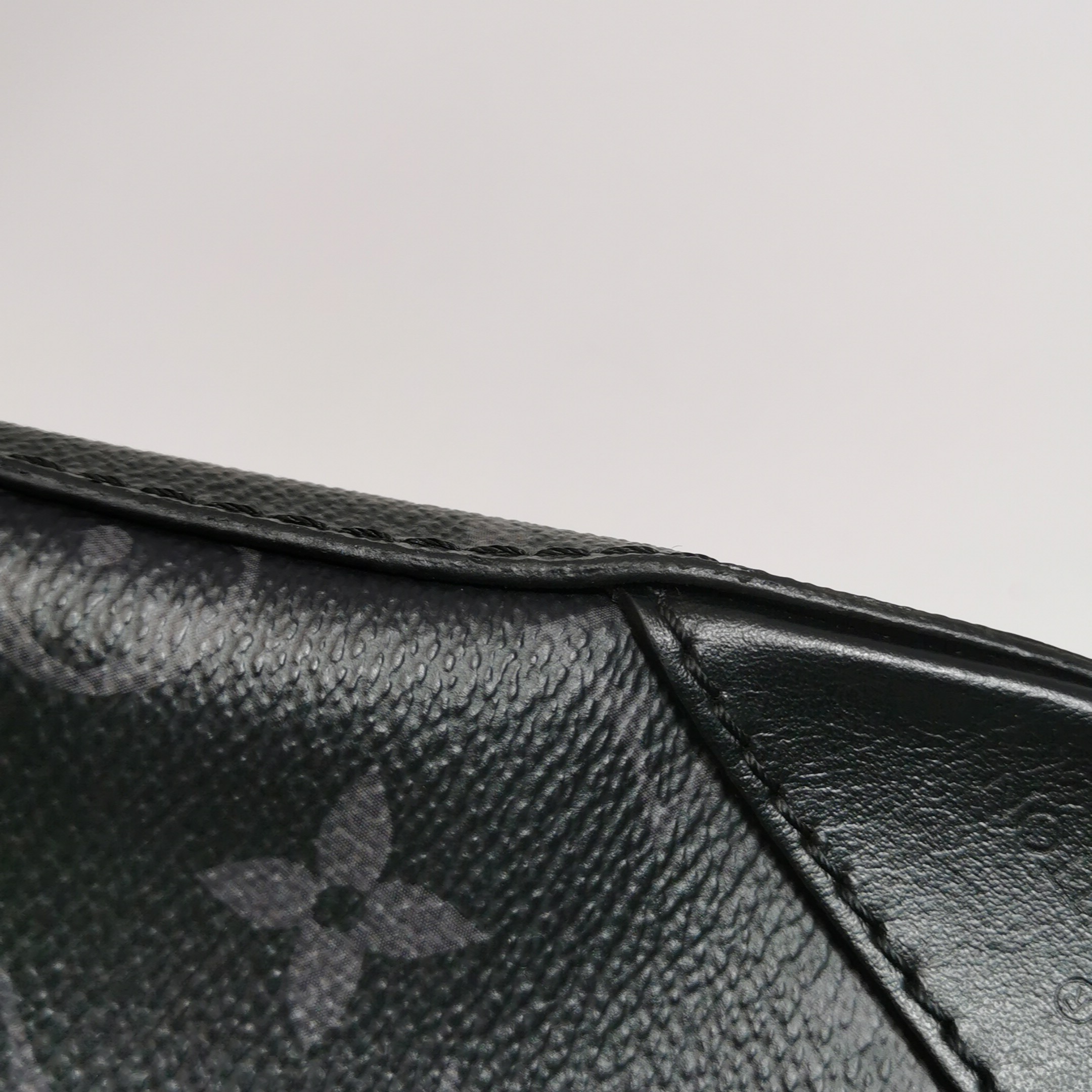 Louis Vuitton(LV) Trio Messenger Bag Reverse Monogram Eclipse Canvas — photo 18 of 24