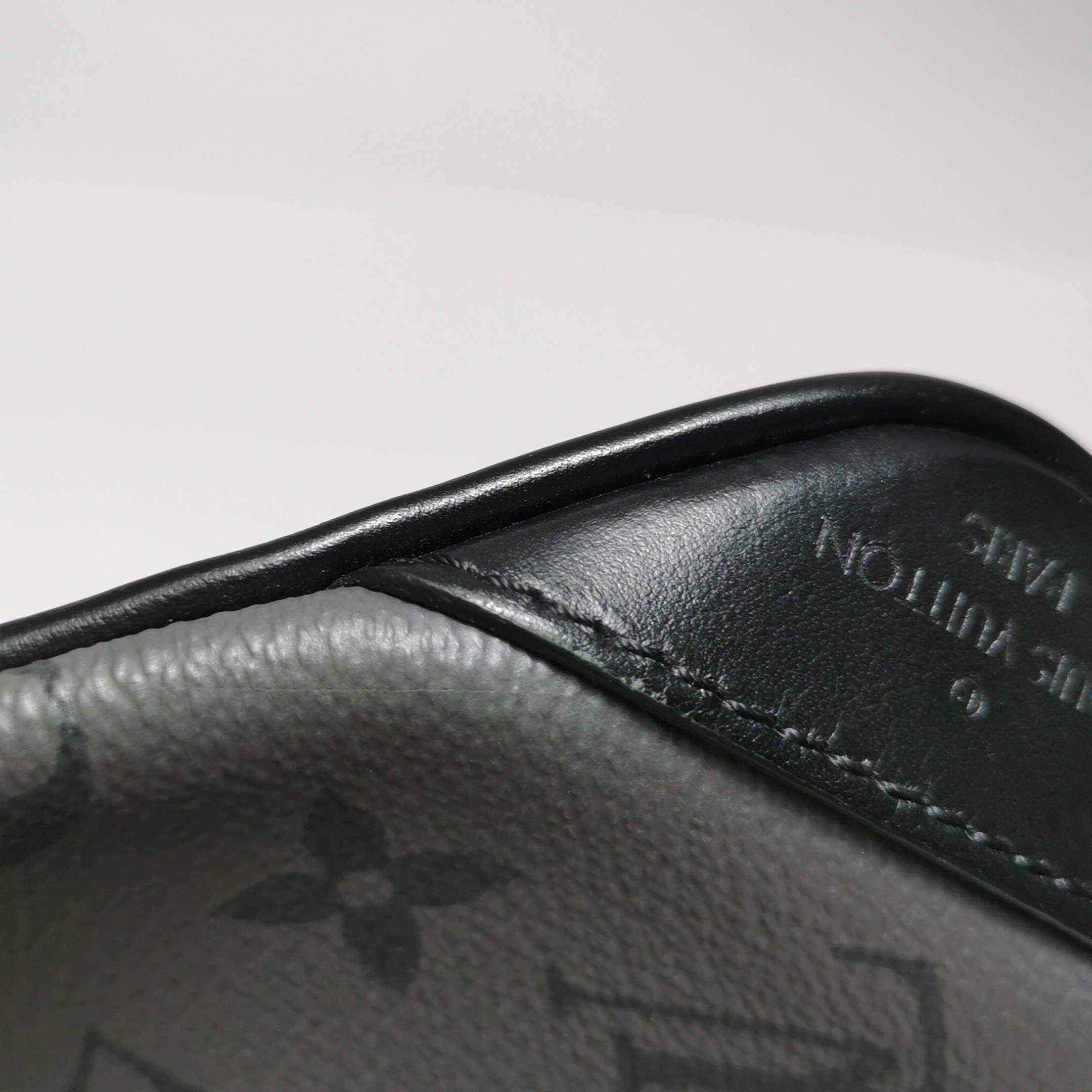 Louis Vuitton(LV) Trio Messenger Bag Reverse Monogram Eclipse Canvas — photo 17 of 24