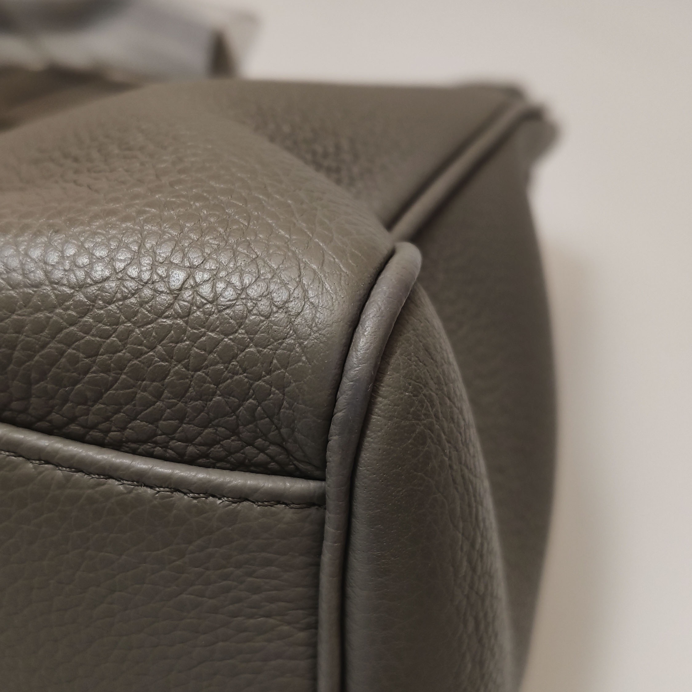 Celine Soft 16 Bag Grained Calfskin — photo 13 of 15