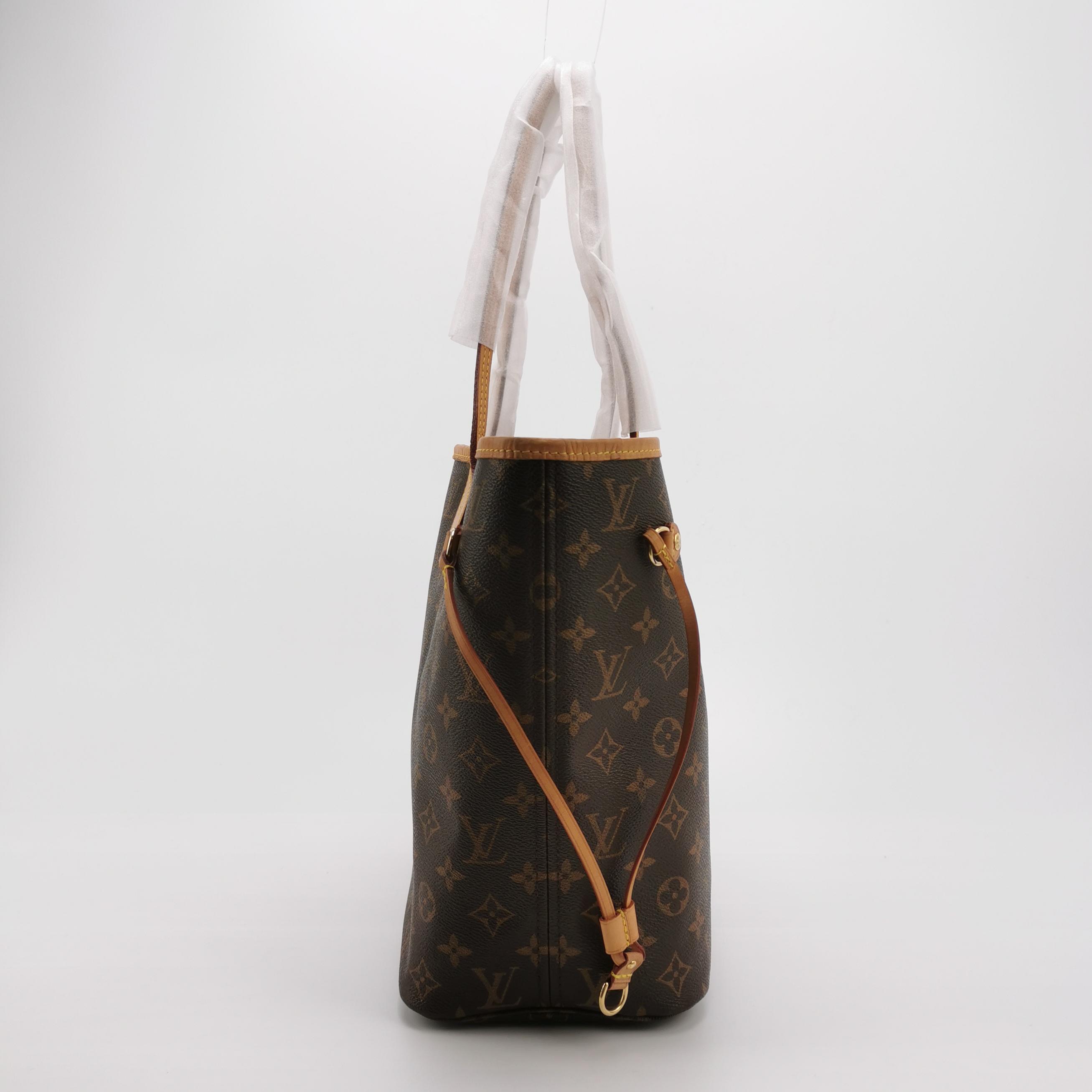 Louis Vuitton(LV) Neverfull Tote Monogram Canvas MM — photo 3 of 23