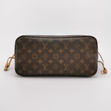 Louis Vuitton(LV) Neverfull Tote Monogram Canvas MM — thumbnail 7