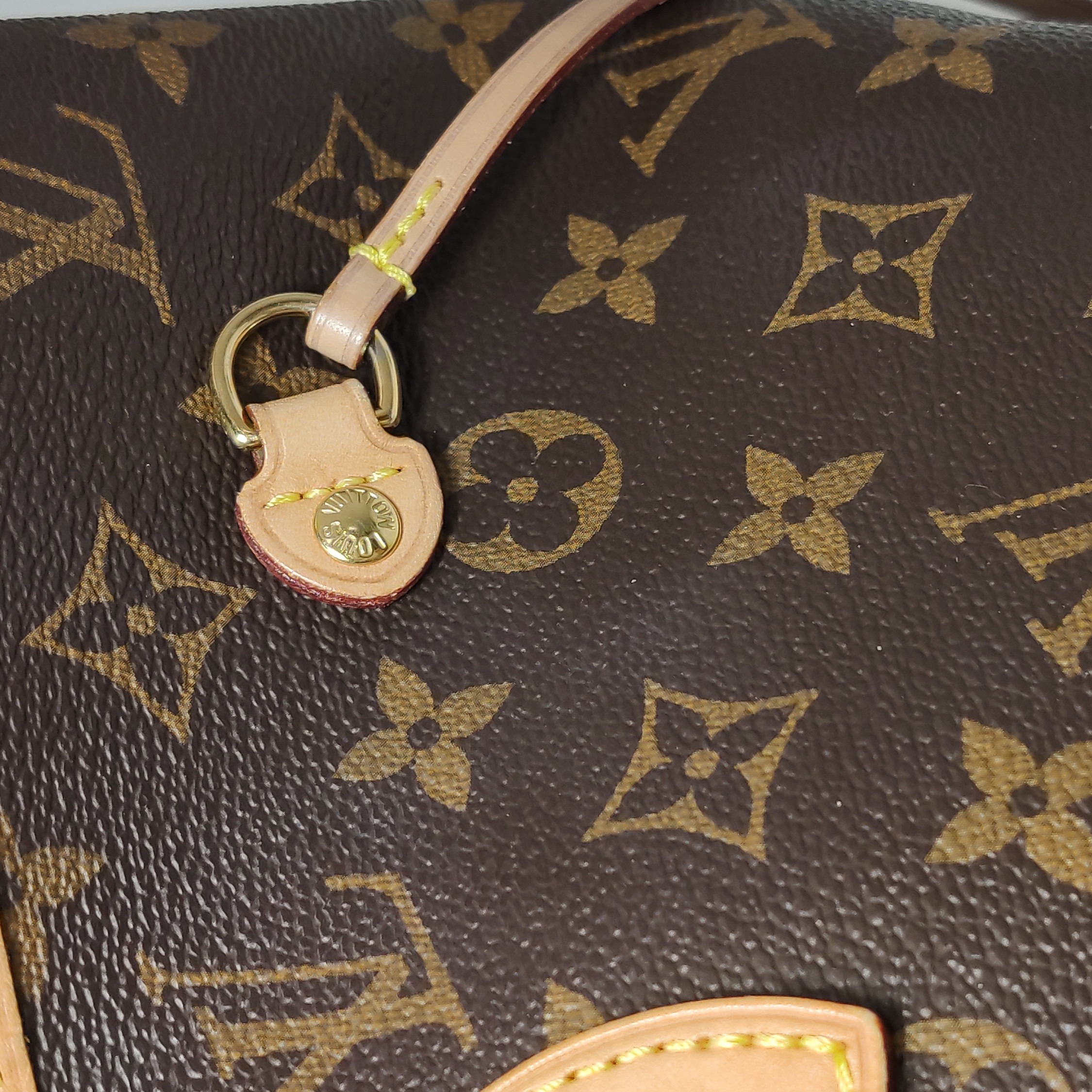 Louis Vuitton(LV) Neverfull Tote Monogram Canvas MM — photo 19 of 23
