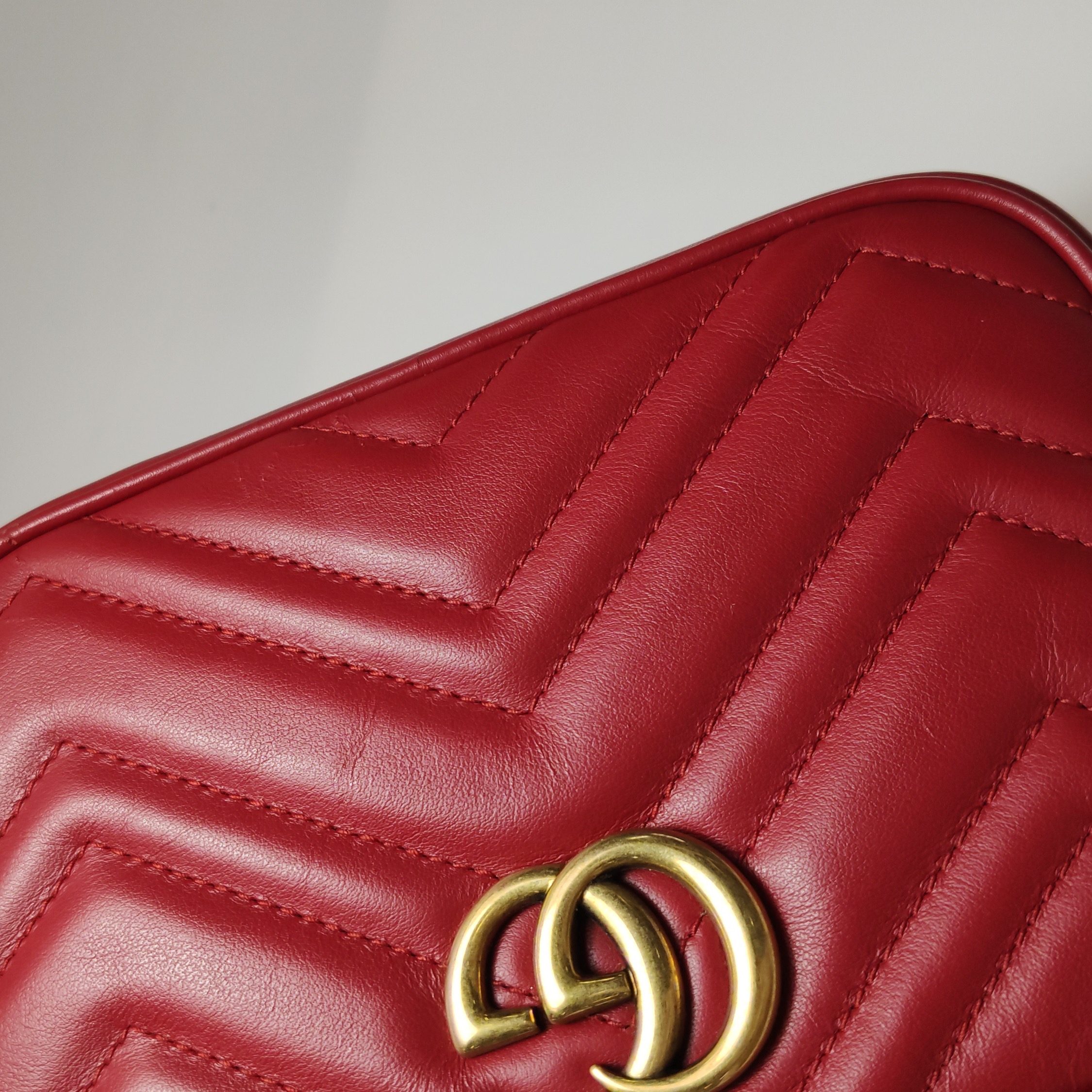 Gucci GG Marmont Shoulder Bag Matelasse Leather Mini — photo 12 of 20