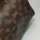 Louis Vuitton(LV) Neverfull Tote Monogram Canvas MM — thumbnail 14