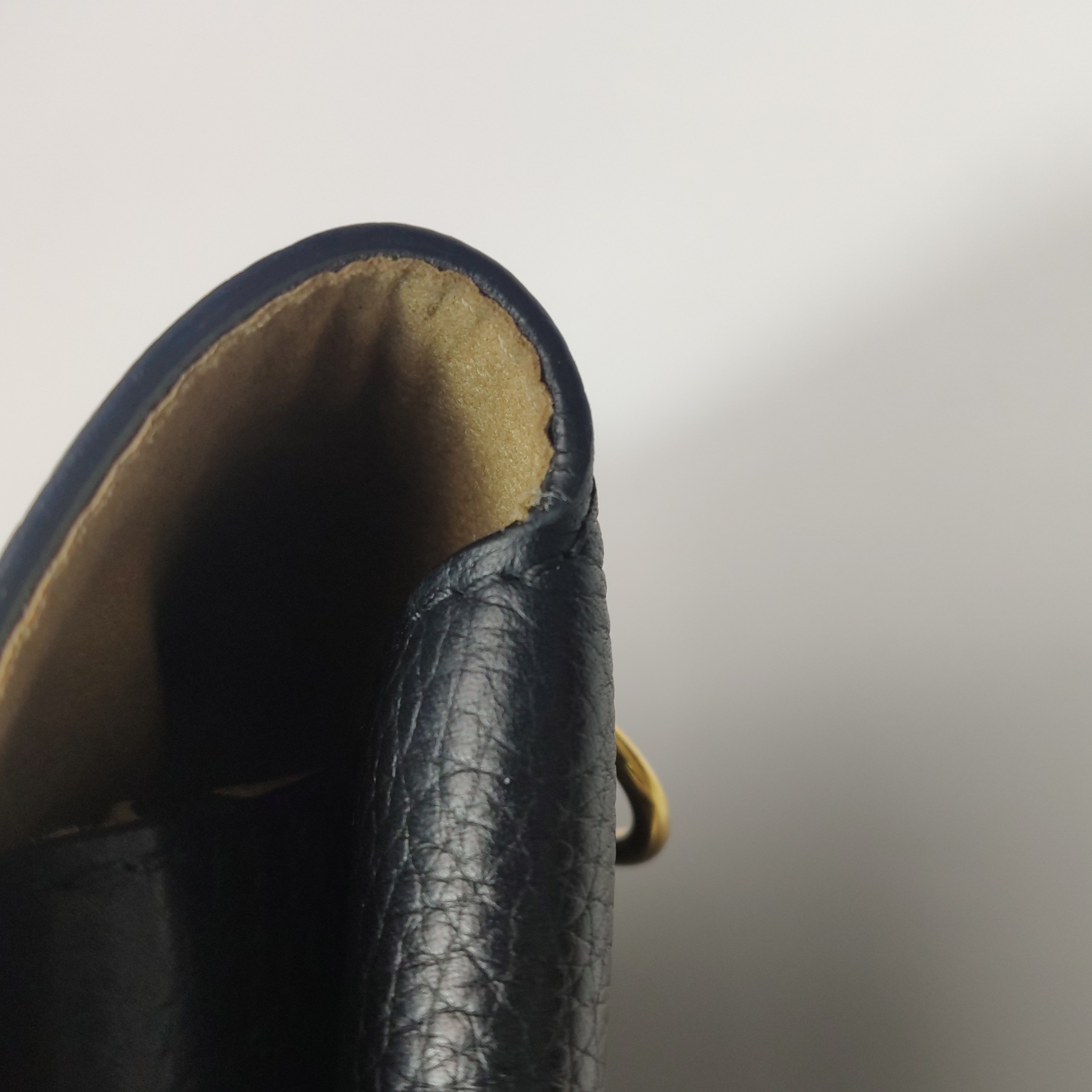 Louis Vuitton(LV) Volta Handbag Leather — photo 12 of 18