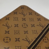 Louis Vuitton(LV) Pochette Metis Reverse Monogram Canvas — thumbnail 10
