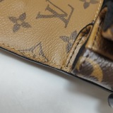 Louis Vuitton(LV) Pochette Metis Reverse Monogram Canvas — thumbnail 13