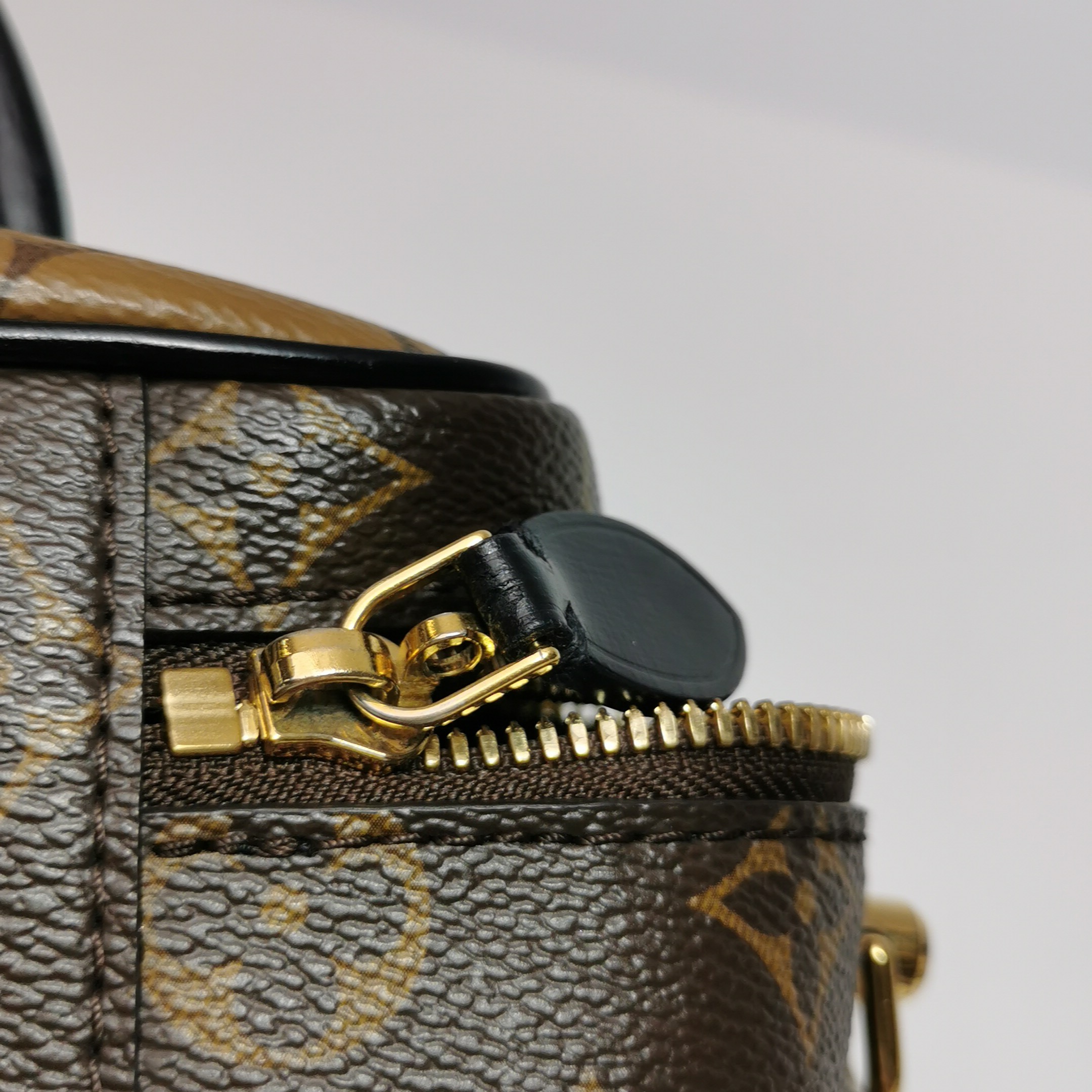 Louis Vuitton(LV) Vanity Handbag Reverse Monogram Canvas PM — photo 14 of 18
