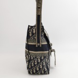 Christian Dior Diorcamp Messenger Bag Oblique Canvas Small — thumbnail 3