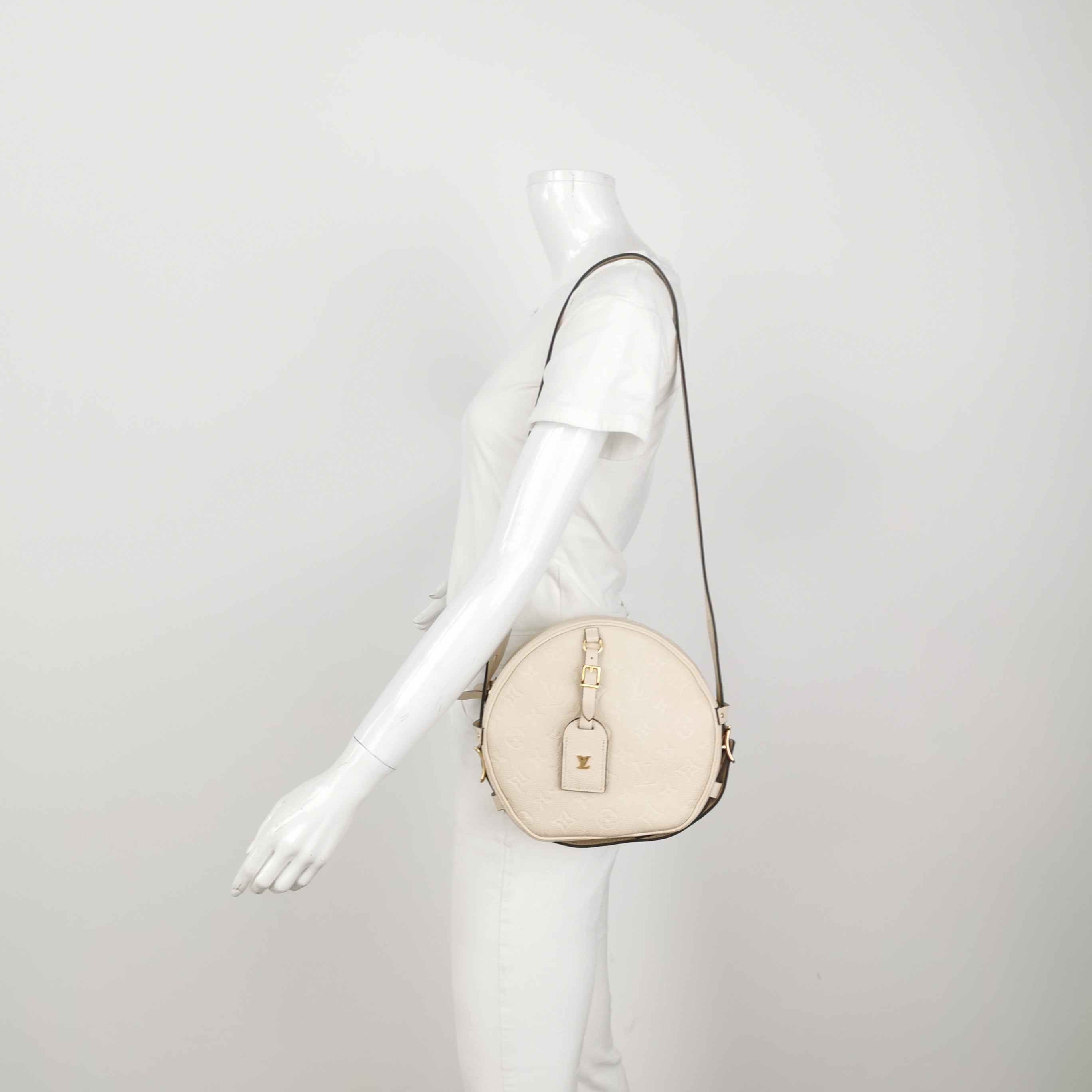 Louis Vuitton(LV0 Boite Chapeau Souple Bag Monogram Empreinte Leather MM — alternate view