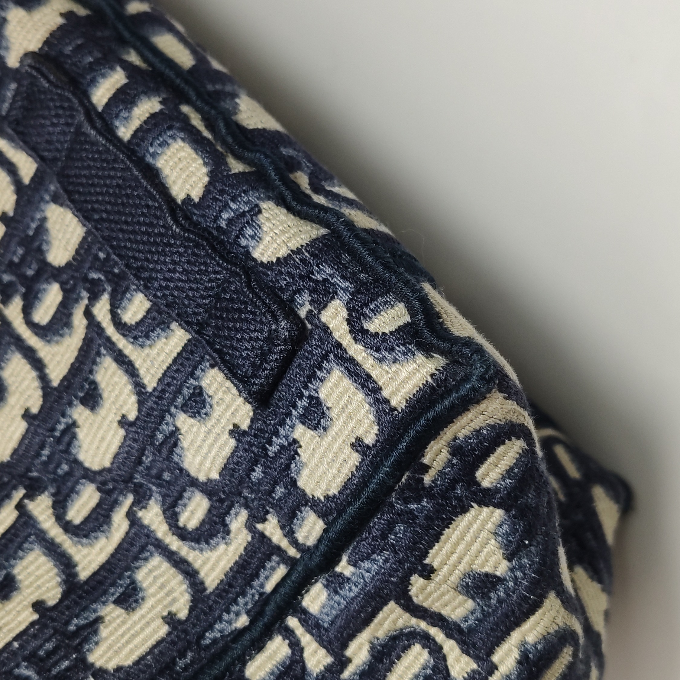 Christian Dior Diorcamp Messenger Bag Oblique Canvas Small — photo 11 of 19