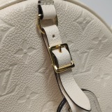 Louis Vuitton(LV0 Boite Chapeau Souple Bag Monogram Empreinte Leather MM — thumbnail 15