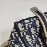 Christian Dior Diorcamp Messenger Bag Oblique Canvas Small — thumbnail 17