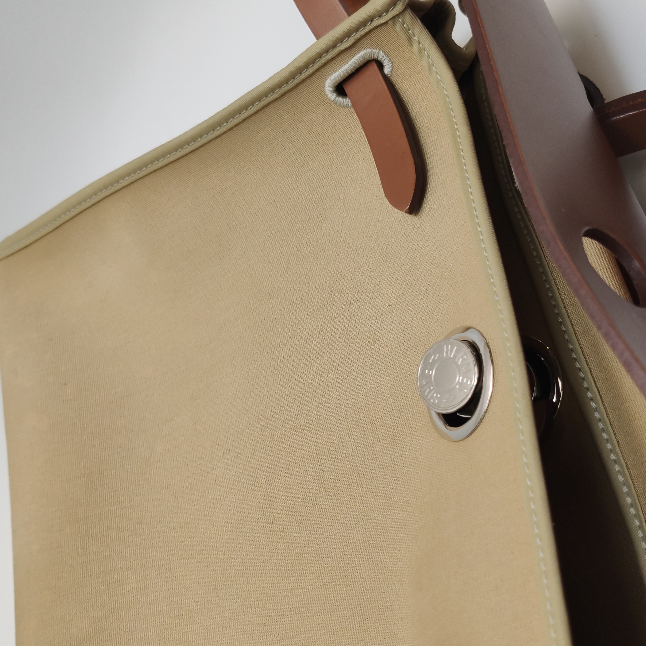 Hermes Herbag Zip Leather and Toile 31 — photo 9 of 24