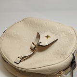 Louis Vuitton(LV) Boite Chapeau Souple Bag Monogram Empreinte Leather MM — thumbnail 16