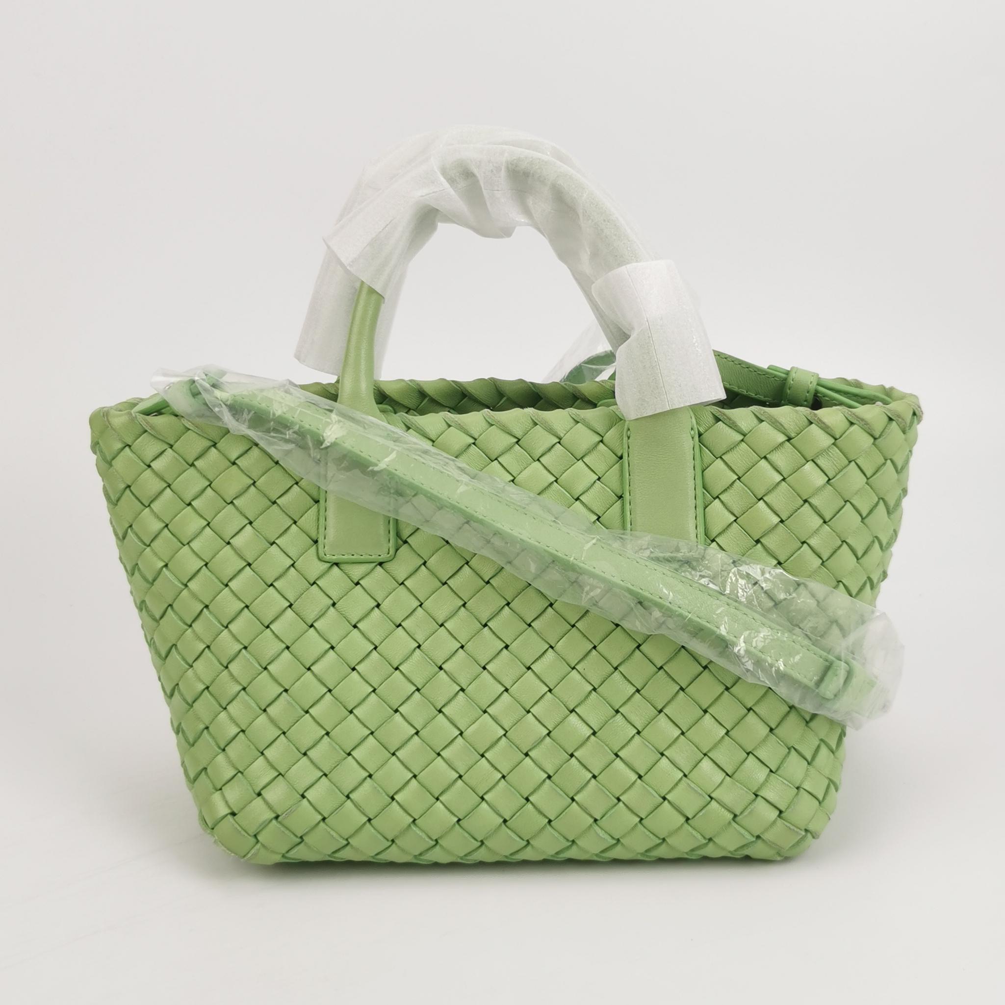 Bottega Veneta Cabat Intrecciato Braided Bag Mini — photo 5 of 23