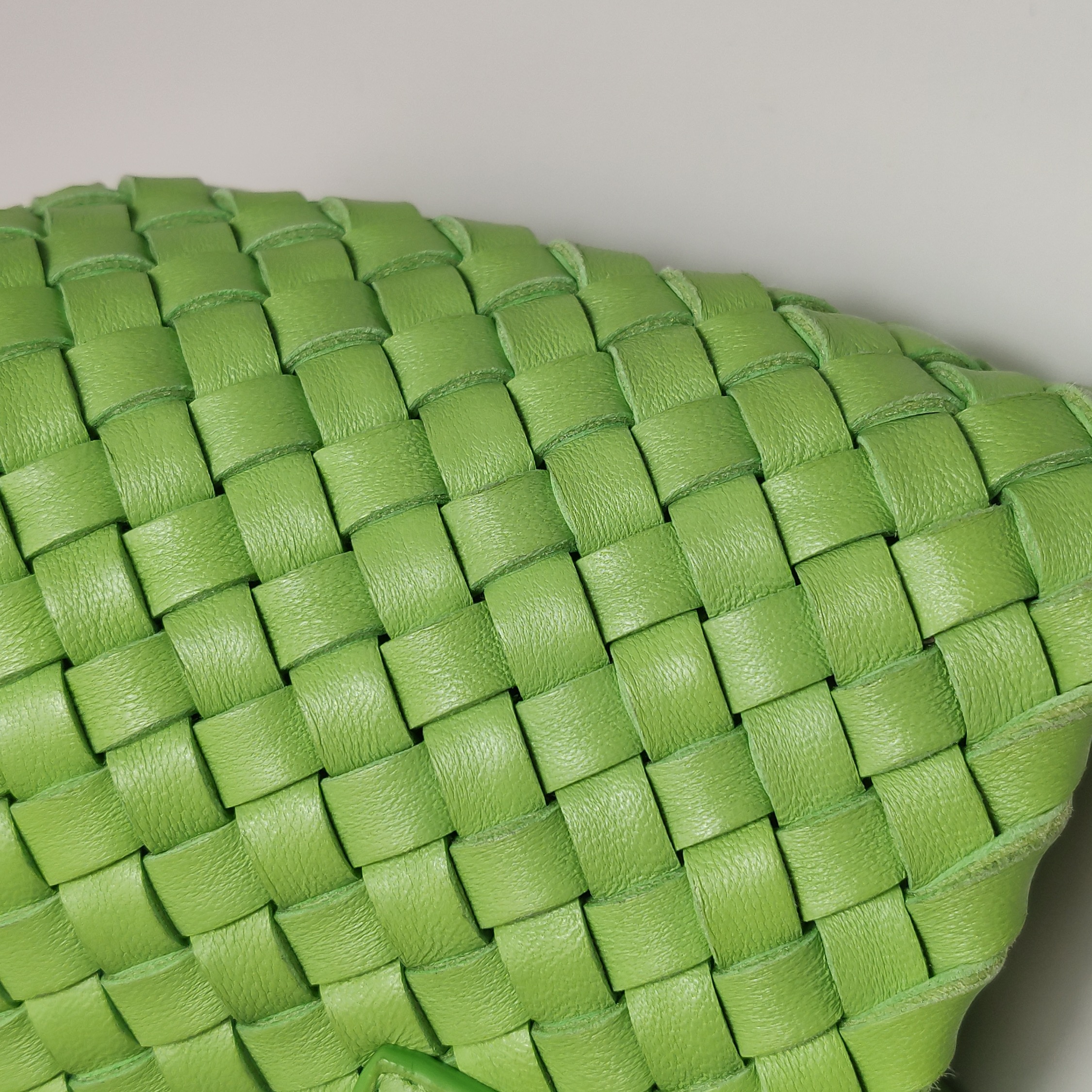 Bottega Veneta Cabat Intrecciato Braided Bag Mini — photo 15 of 23