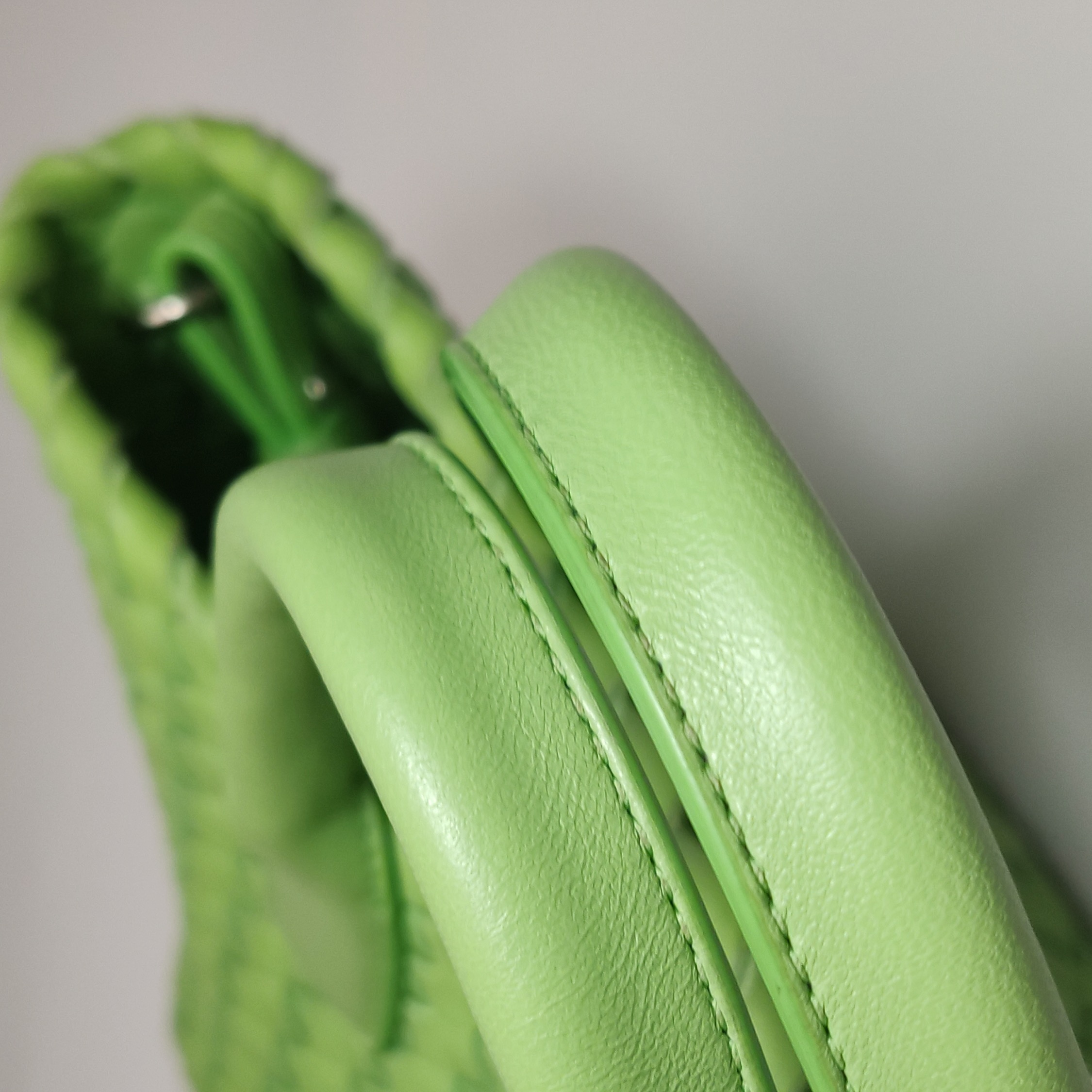 Bottega Veneta Cabat Intrecciato Braided Bag Mini — photo 18 of 23