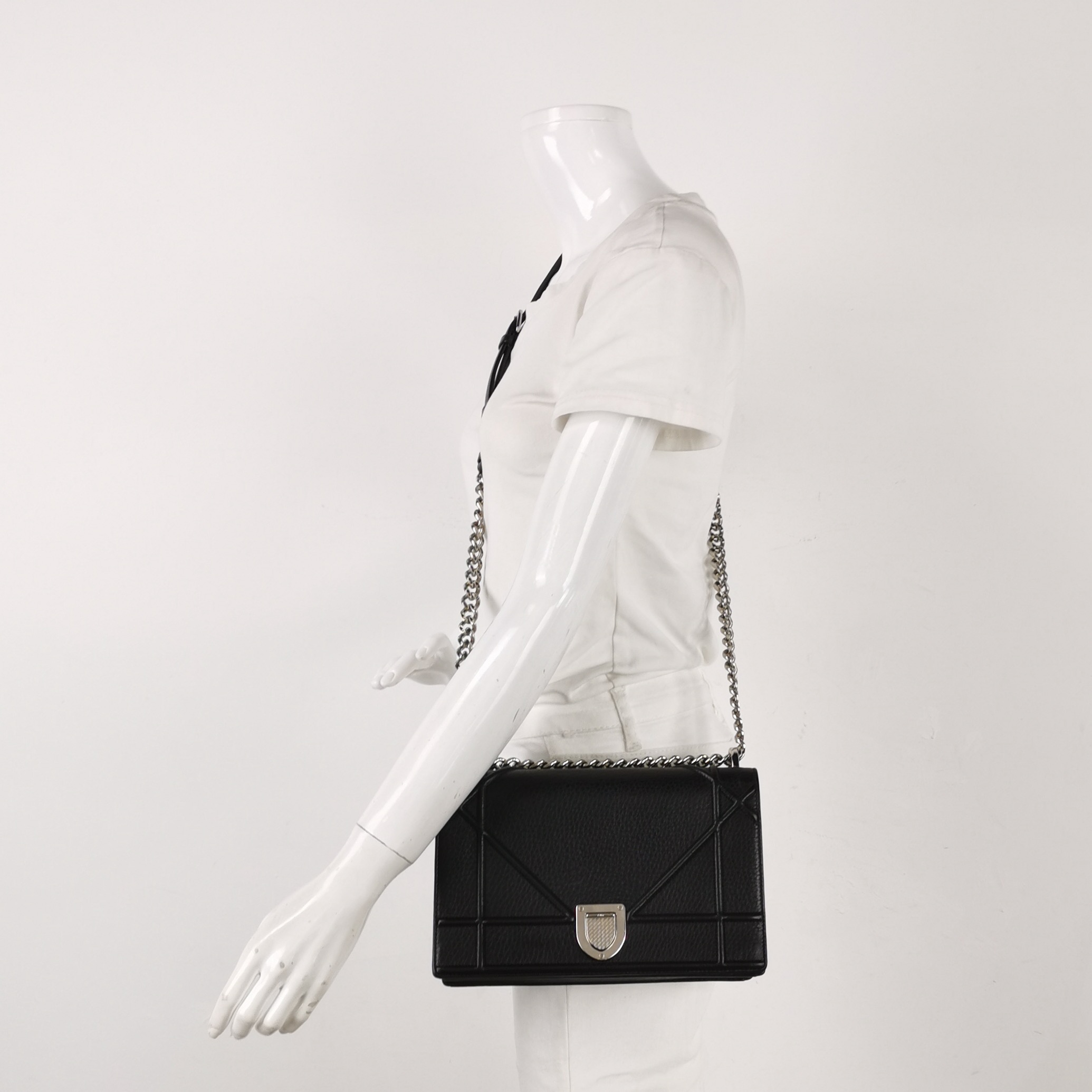 Dior Diorama Flap Bag Grained Calfskin Medium — alternate view