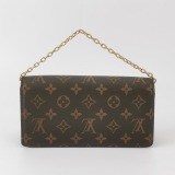 Louis Vuitton(LV) Lily Wallet on Chain Monogram Canvas — thumbnail 3