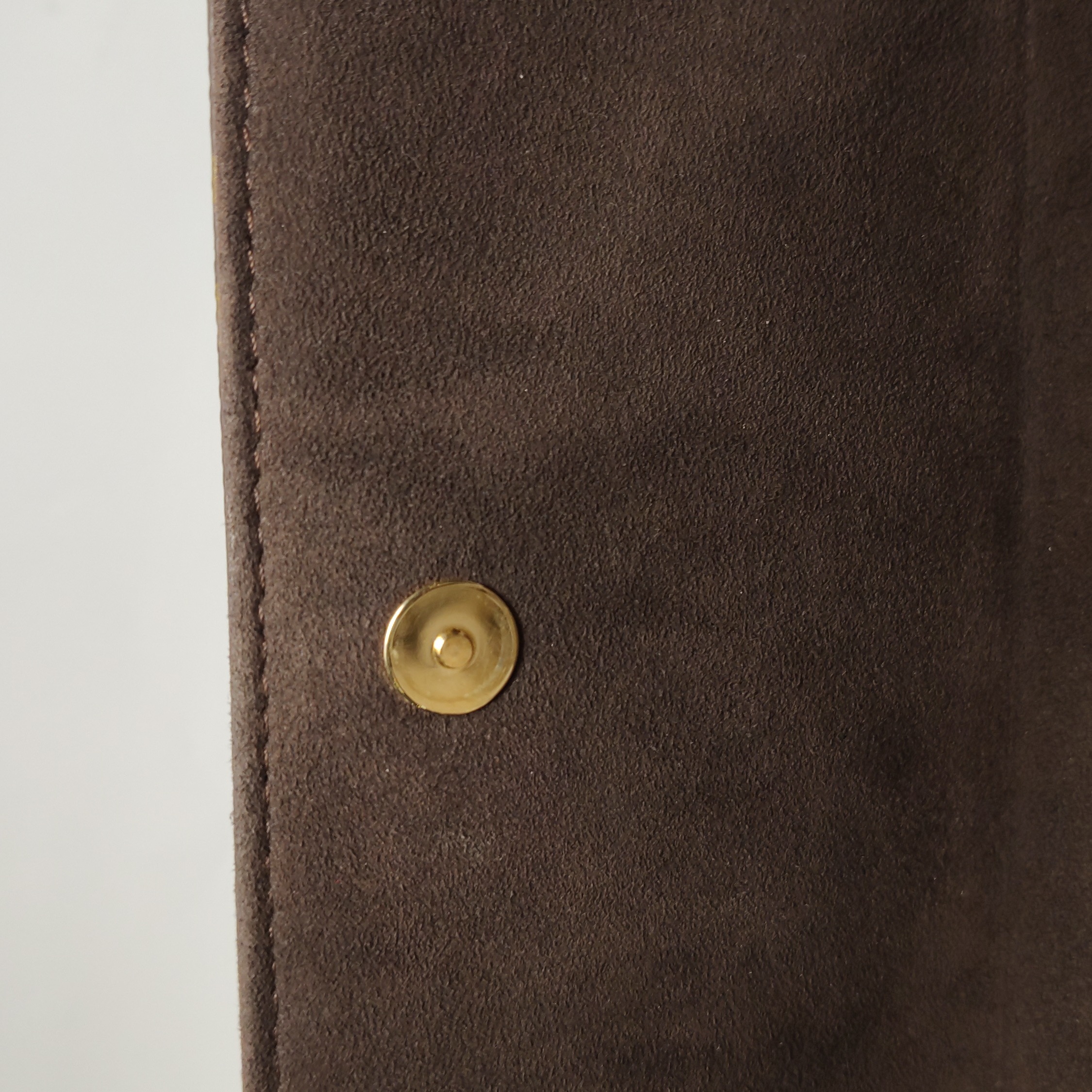 Louis Vuitton(LV) Lily Wallet on Chain Monogram Canvas — photo 10 of 15