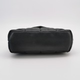 Saint Laurent LouLou Puffer Shoulder Bag Quilted Leather Medium — thumbnail 6