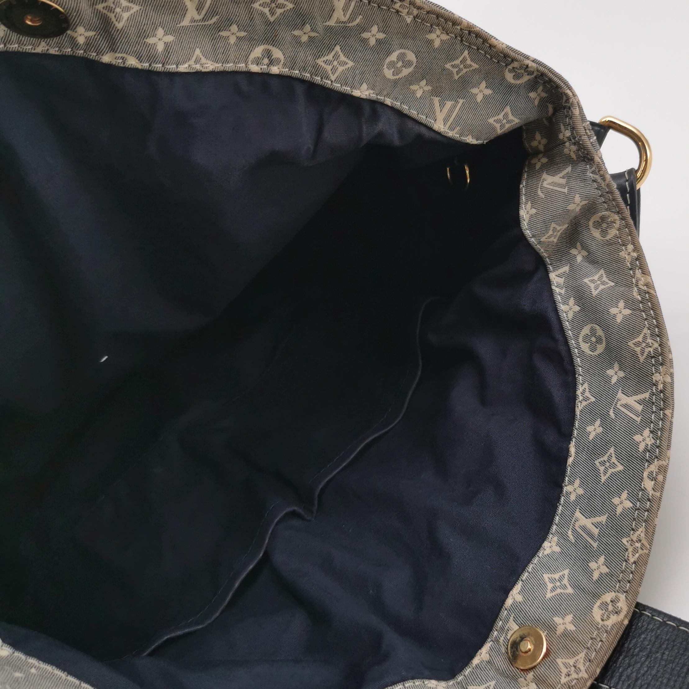 Louis Vuitton(LV) Romance Handbag Monogram Idylle — photo 7 of 15