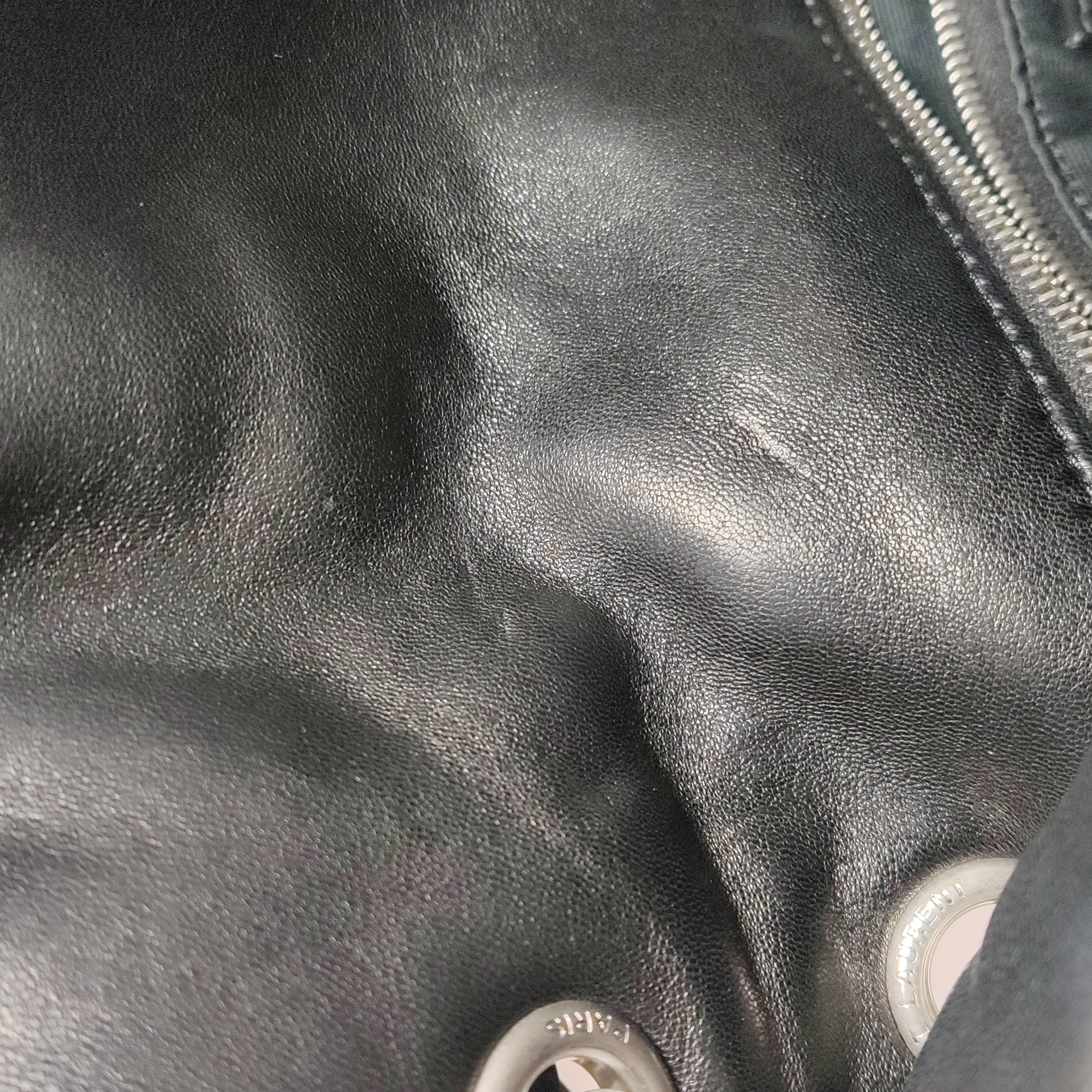 Saint Laurent LouLou Puffer Shoulder Bag Quilted Leather Medium — photo 20 of 24