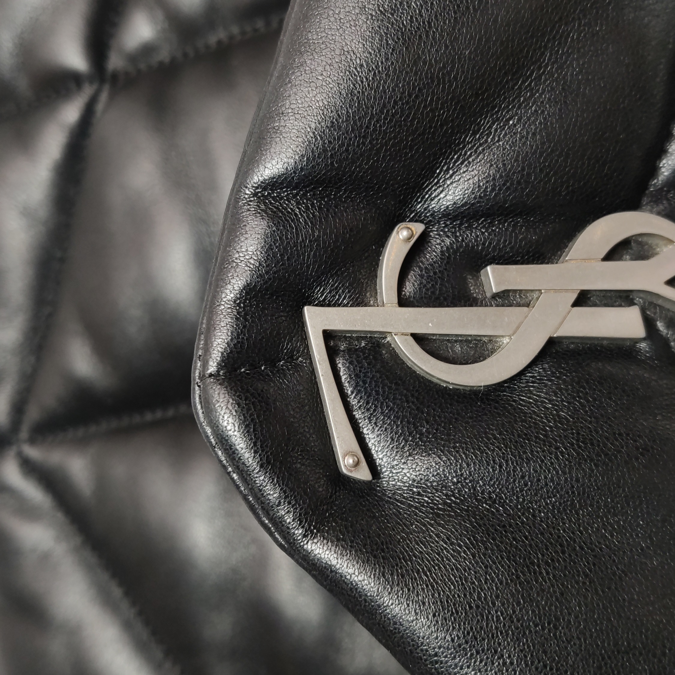 Saint Laurent LouLou Puffer Shoulder Bag Quilted Leather Medium — photo 14 of 24