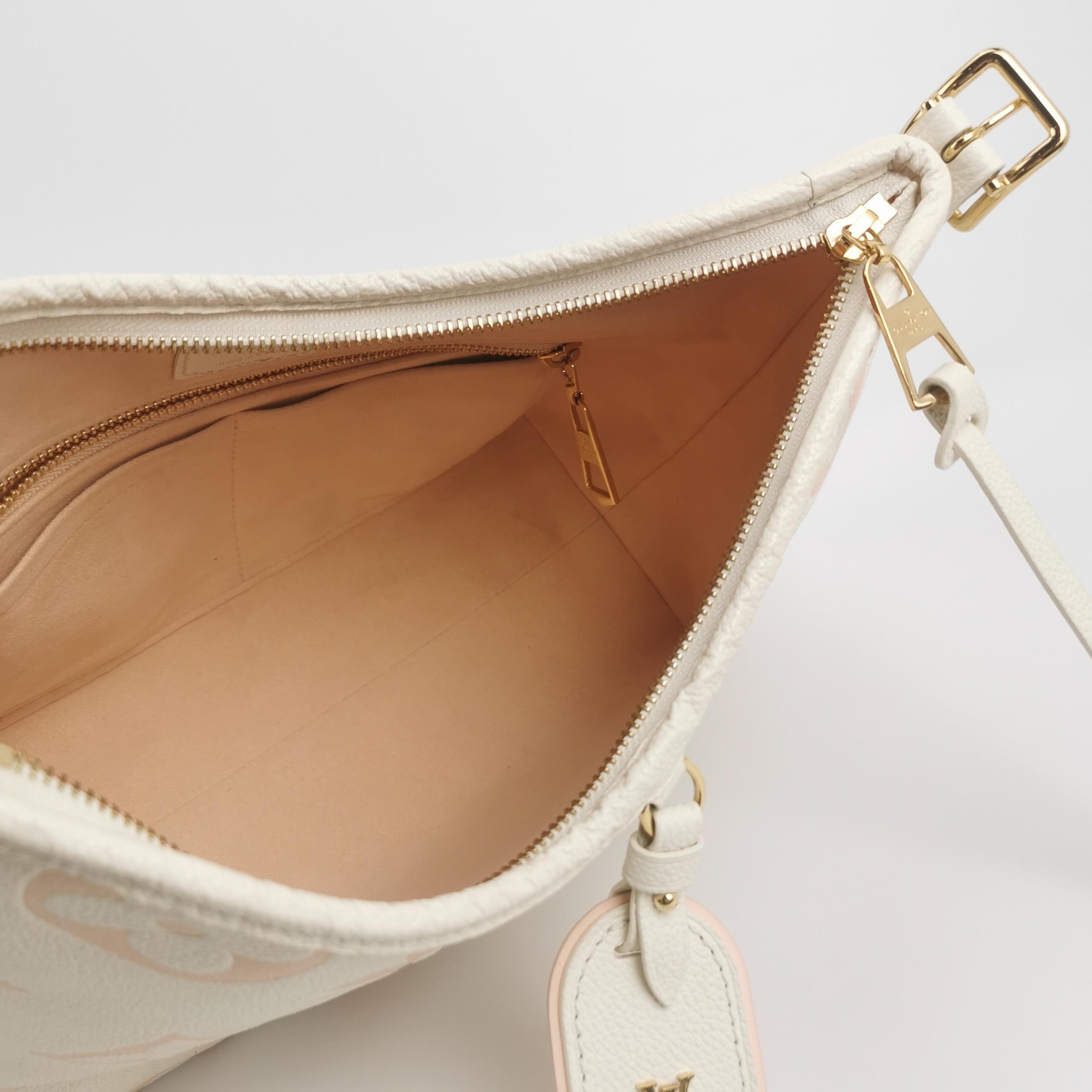 Louis Vuitton CarryAll Hobo Monogram Empreinte Giant PM
