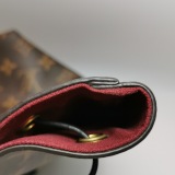 Louis Vuitton(LV) Montsouris NM Backpack Monogram Canvas with Leather PM — thumbnail 10