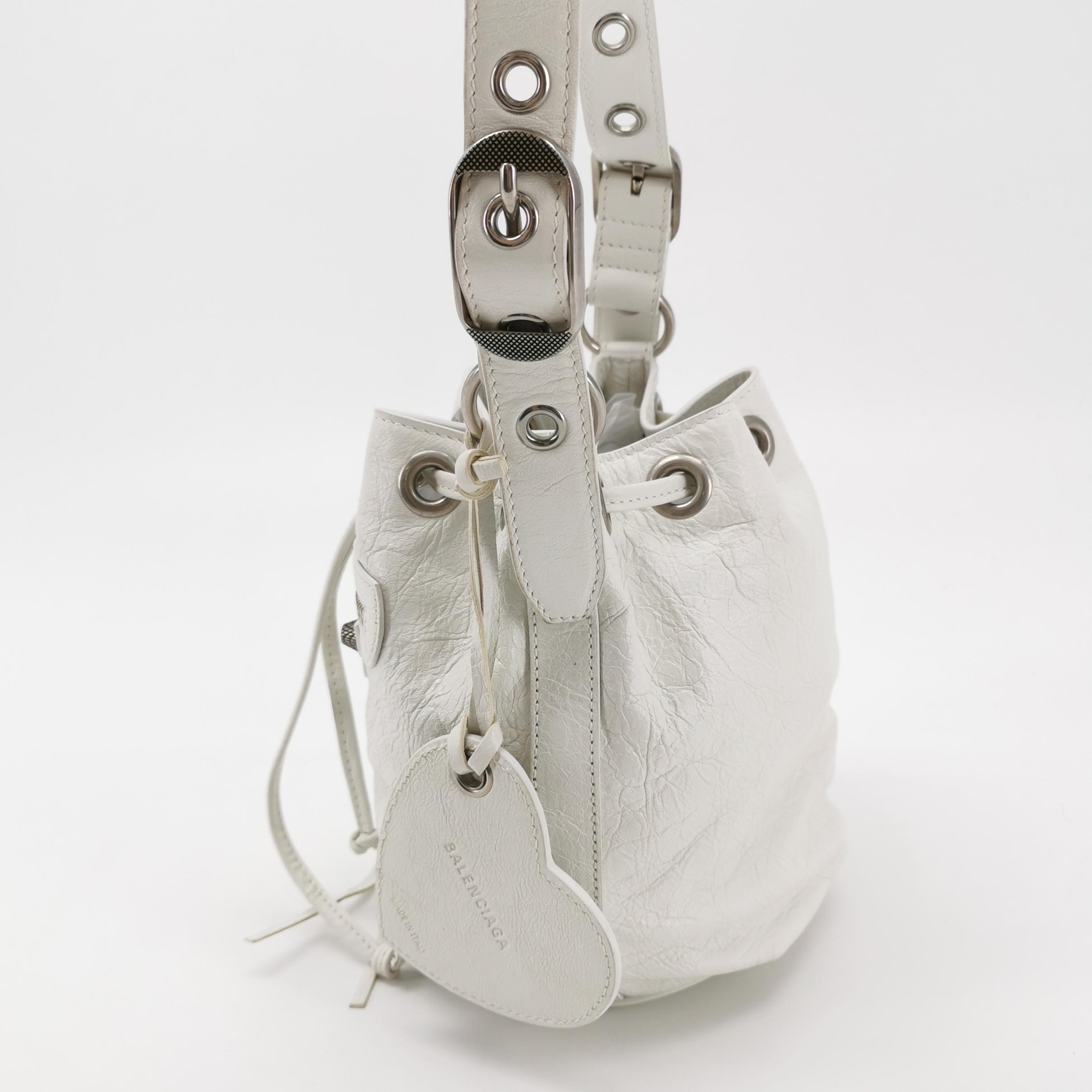 Balenciaga Le Cagole Giant Studs Bucket Bag Leather XS — photo 5 of 15