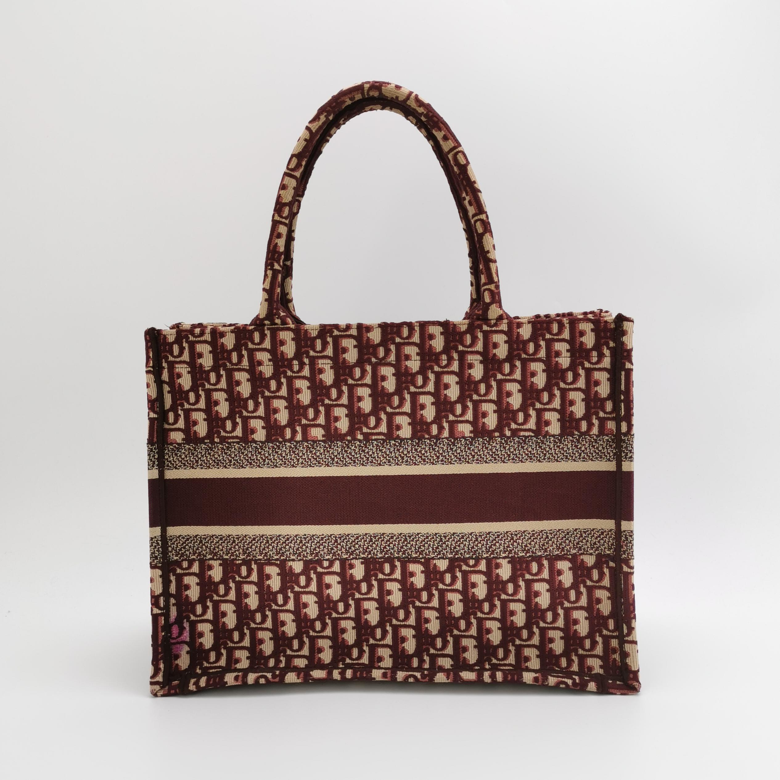 Dior Book Tote Oblique Canvas Medium — photo 5 of 19