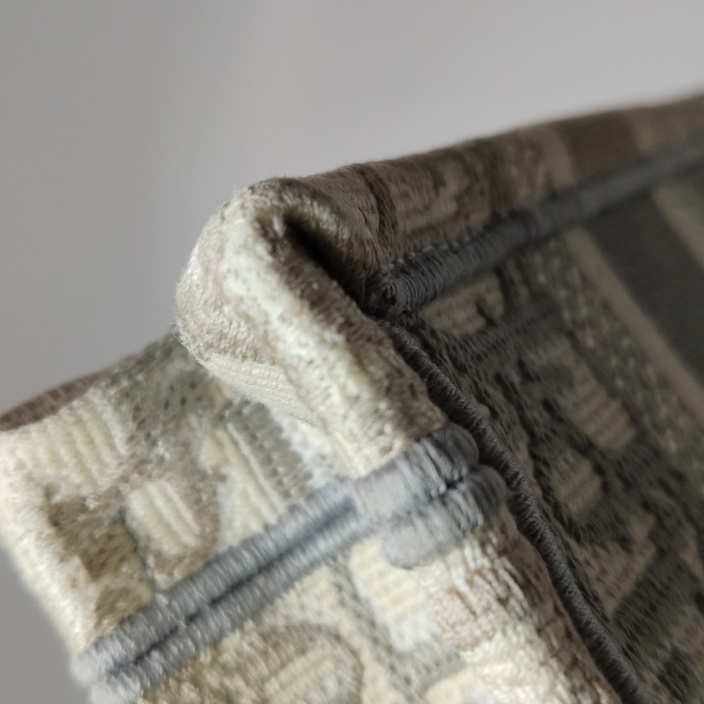Dior Book Tote Oblique Canvas Mini — photo 9 of 18