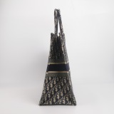 Dior Book Tote Oblique Canvas Large — thumbnail 4