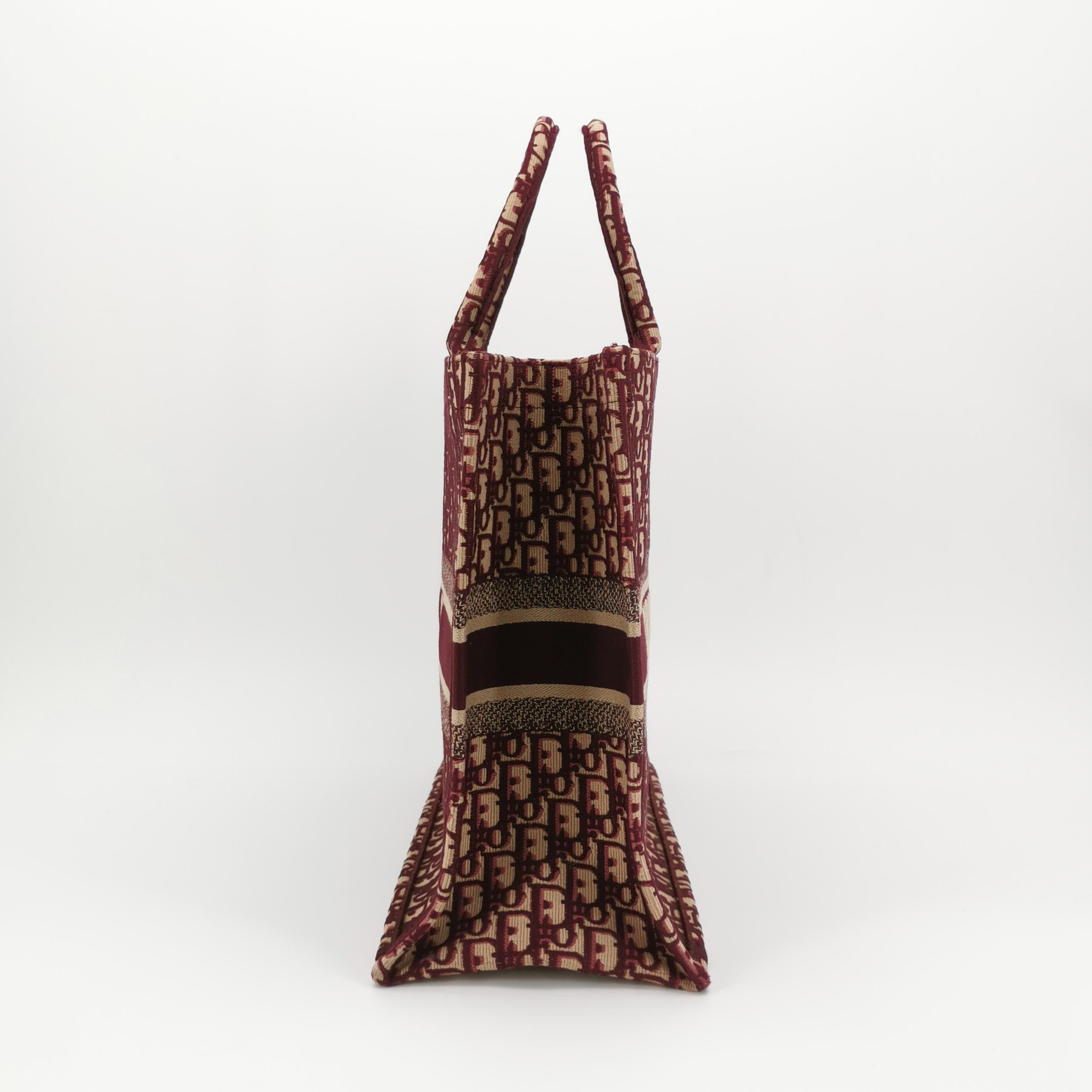 Dior Book Tote Oblique Canvas Large — photo 4 of 22