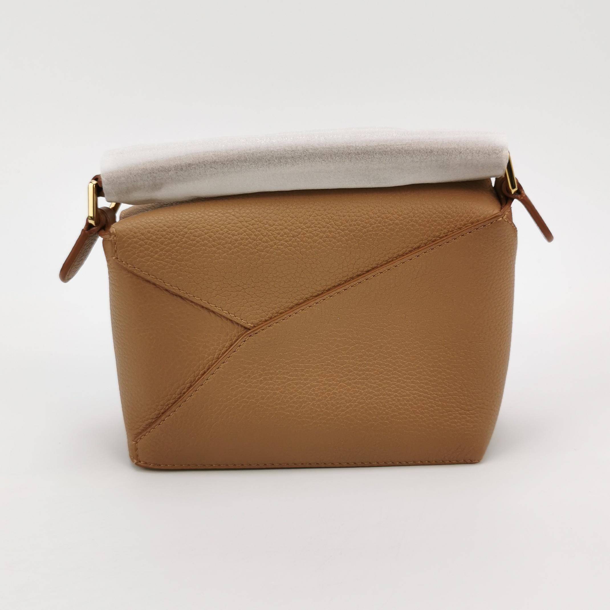 Loewe Puzzle Bag Leather Mini — photo 5 of 11