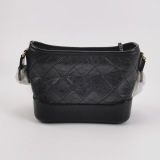 Chanel Gabrielle Hobo Quilted Aged Calfskin Small — thumbnail 5