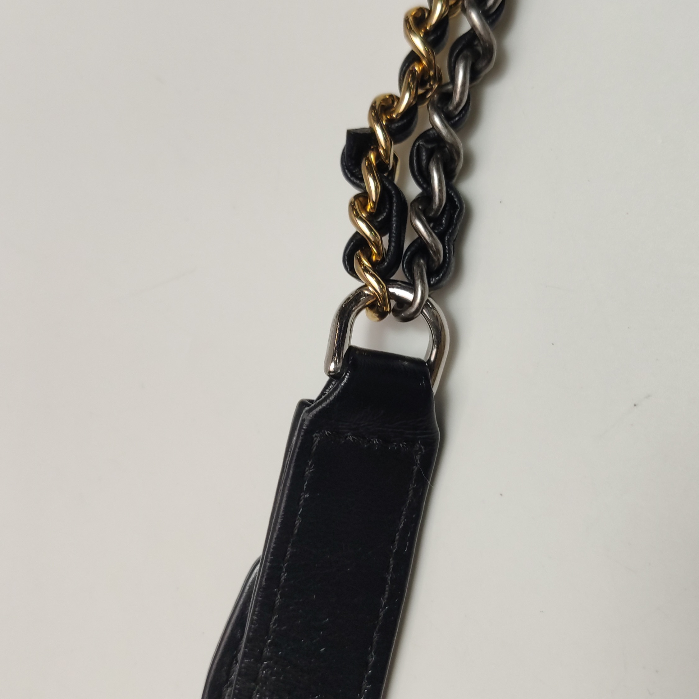 Chanel Gabrielle Hobo Quilted Aged Calfskin Small — photo 22 of 22