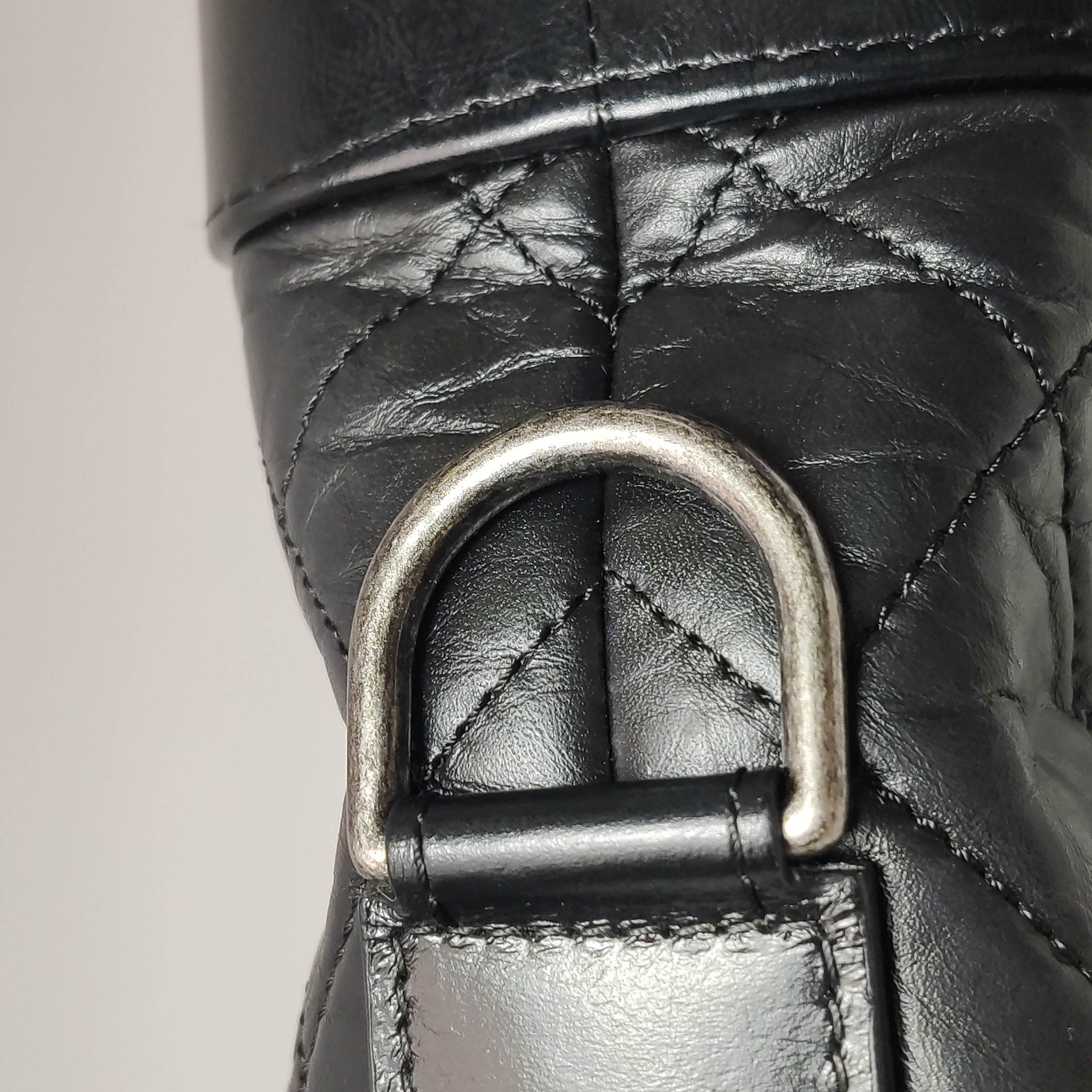 Chanel Gabrielle Hobo Quilted Aged Calfskin Small — photo 13 of 22