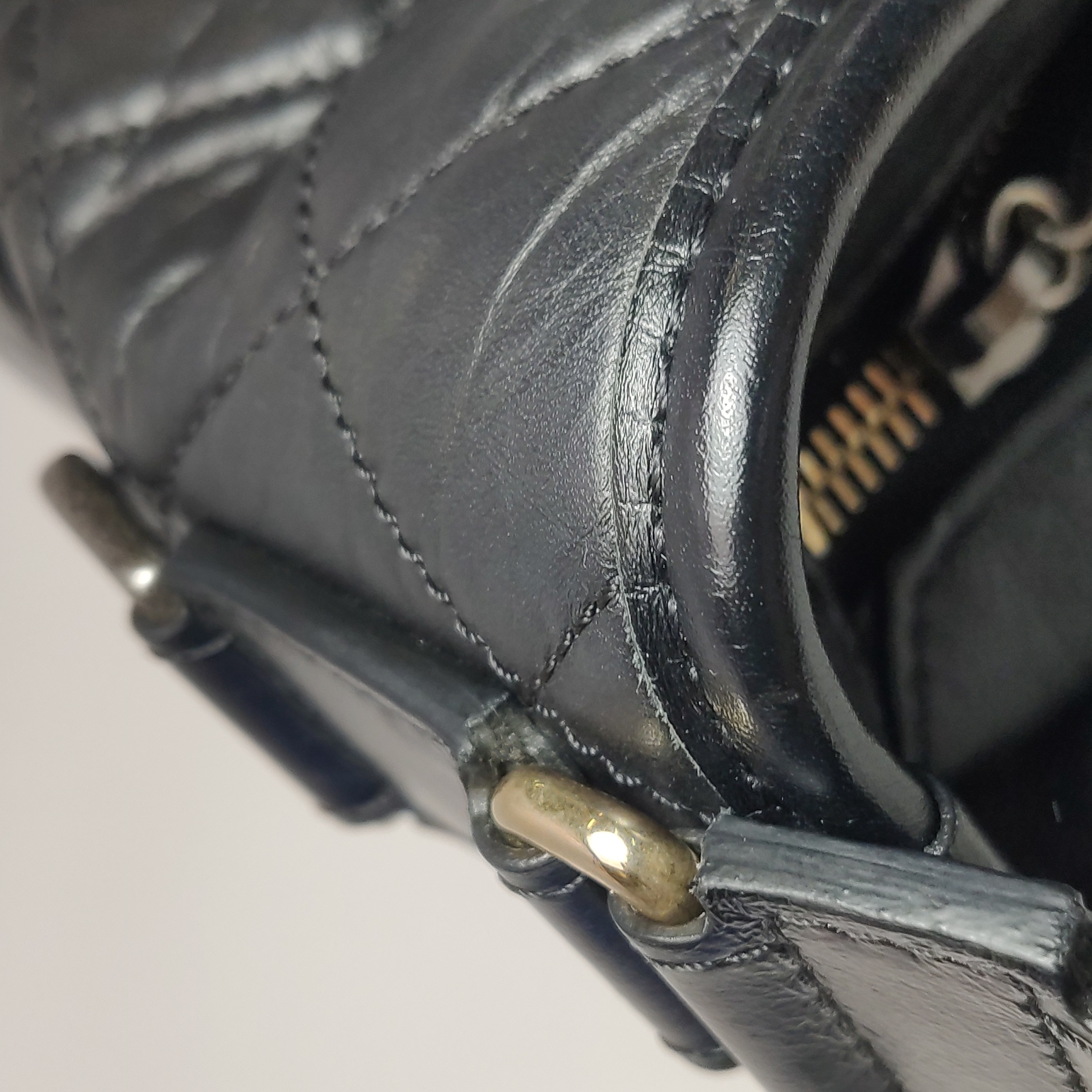 Chanel Gabrielle Hobo Quilted Aged Calfskin Small — photo 15 of 22