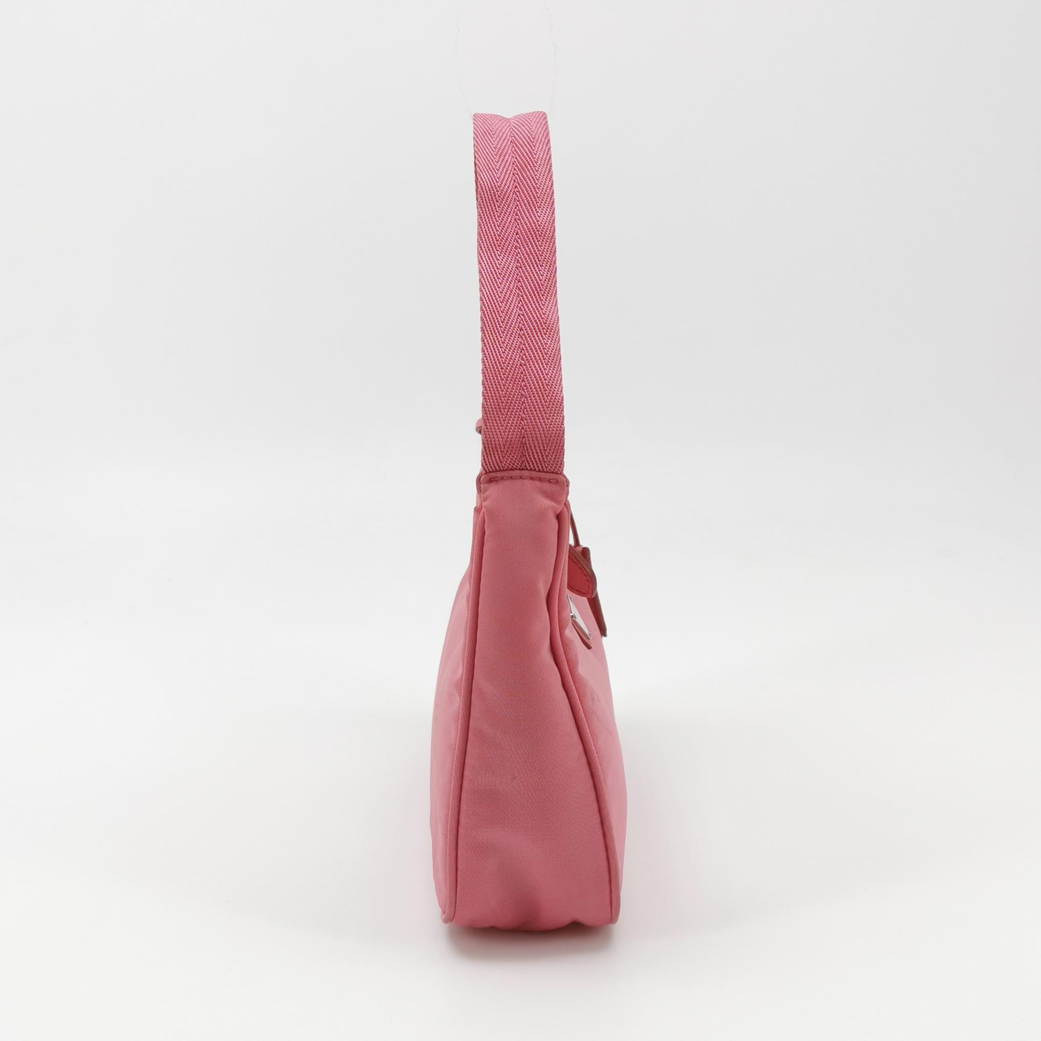 Prada Re-Edition 2000 Hobo Tessuto Mini — photo 4 of 13