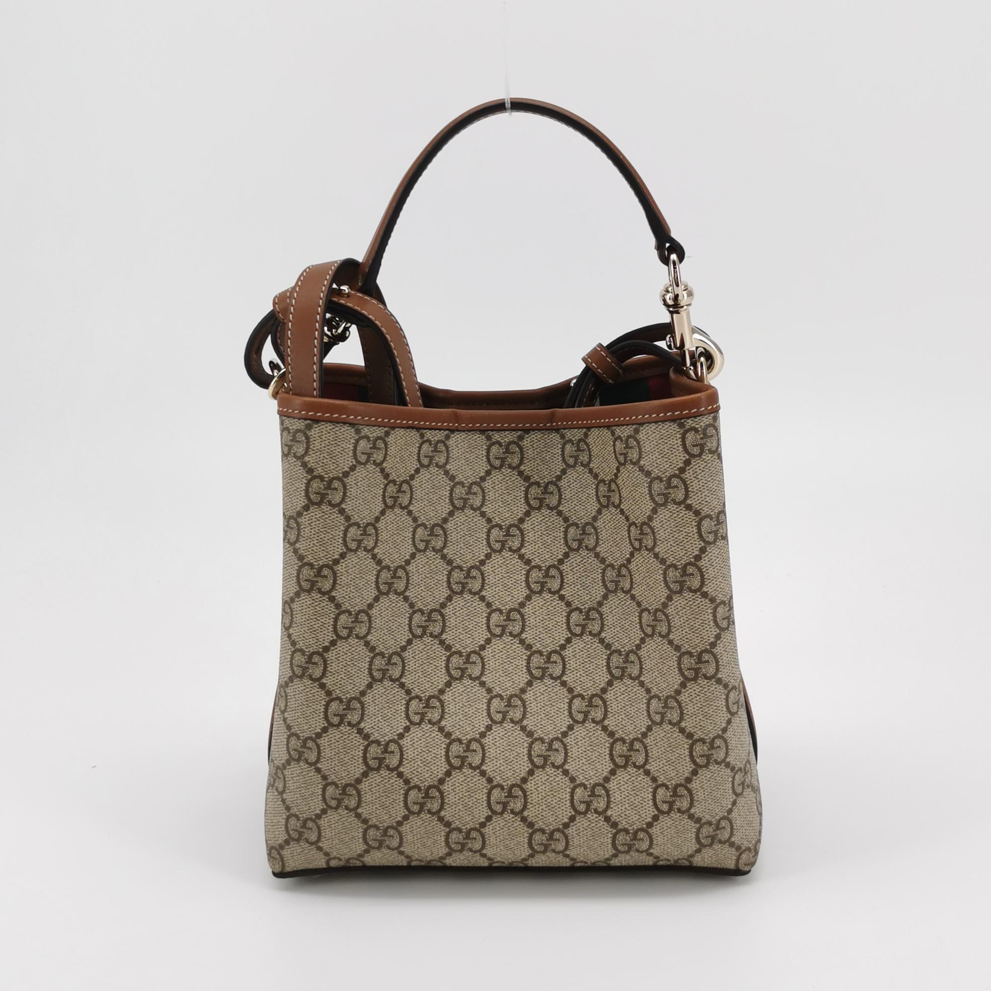 Gucci GG Emblem Bucket Bag GG Coated Canvas Small — photo 5 of 21