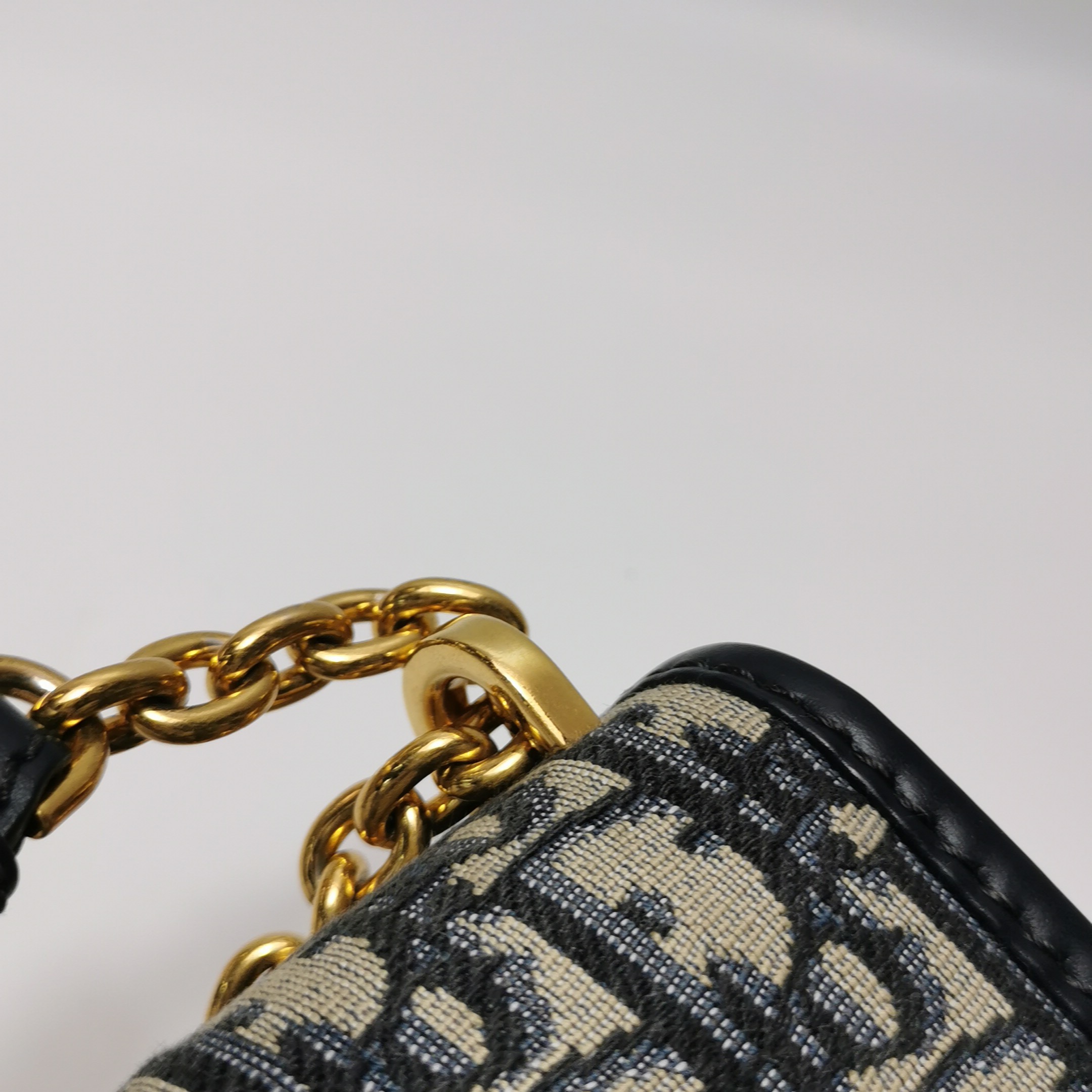 Christian Dior 30 Montaigne Chain Flap Bag Oblique Canvas — photo 22 of 24