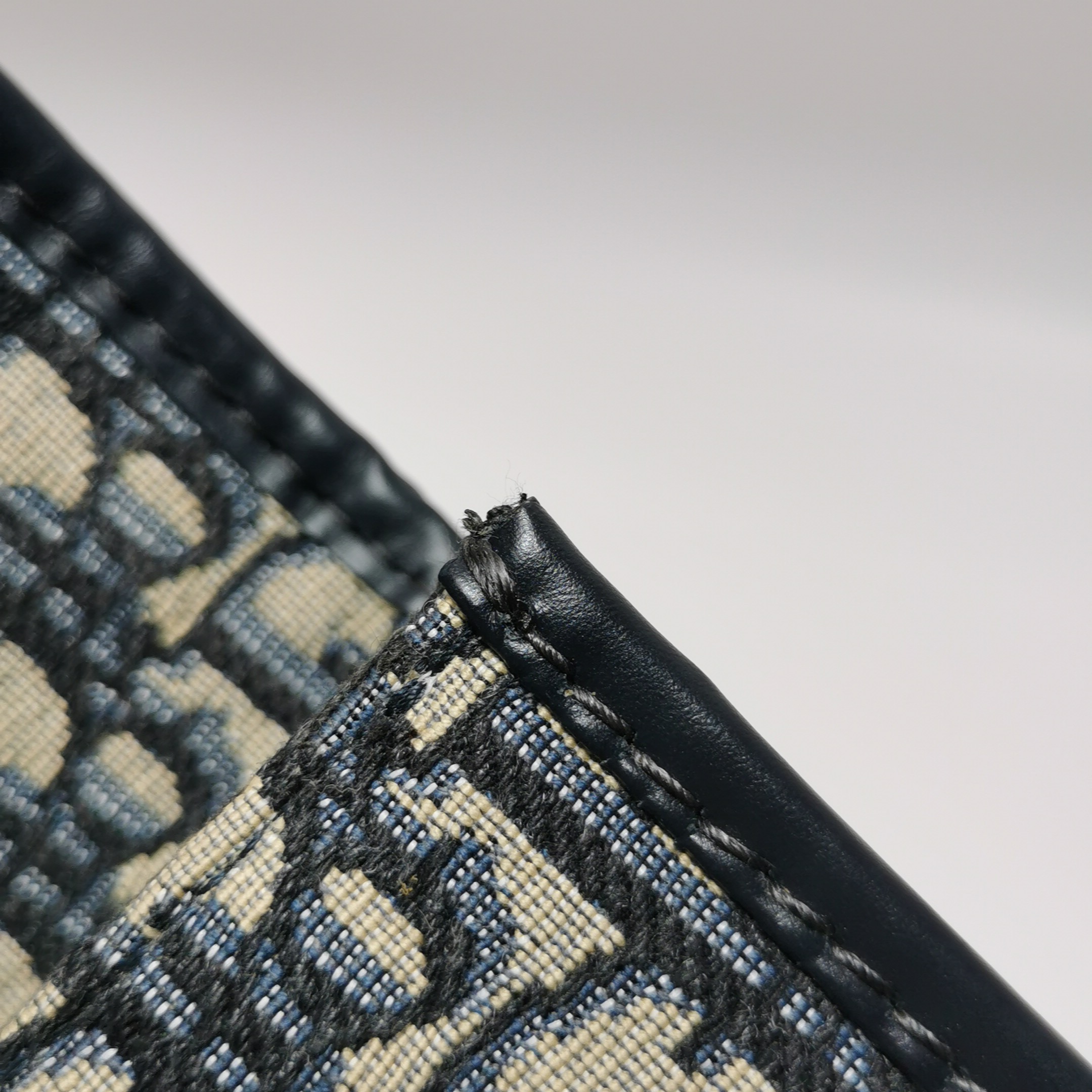 Christian Dior 30 Montaigne Chain Flap Bag Oblique Canvas — photo 12 of 24