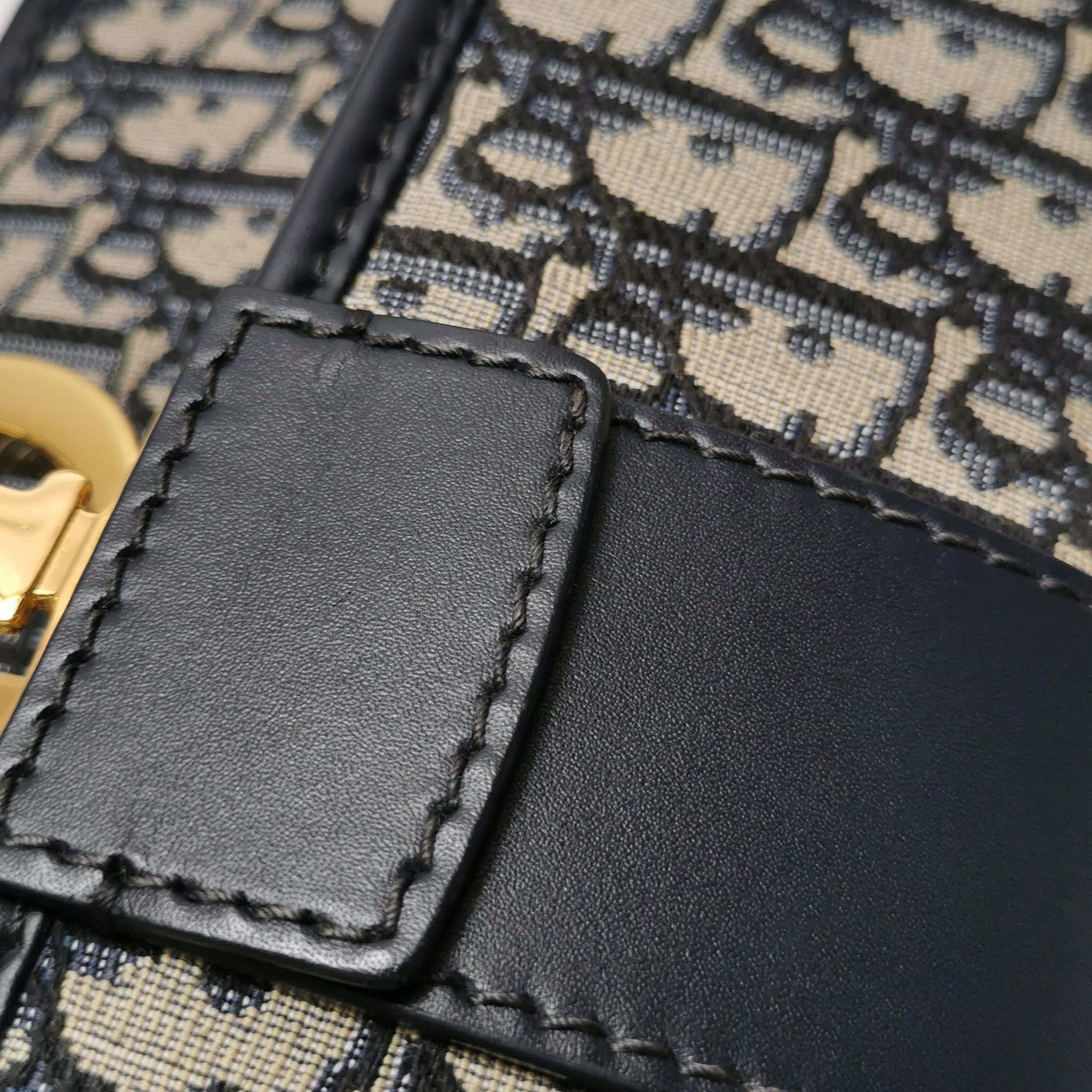 Christian Dior 30 Montaigne Chain Flap Bag Oblique Canvas — photo 20 of 24