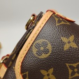 Louis Vuitton(LV) Saumur Handbag Monogram Canvas BB — thumbnail 17